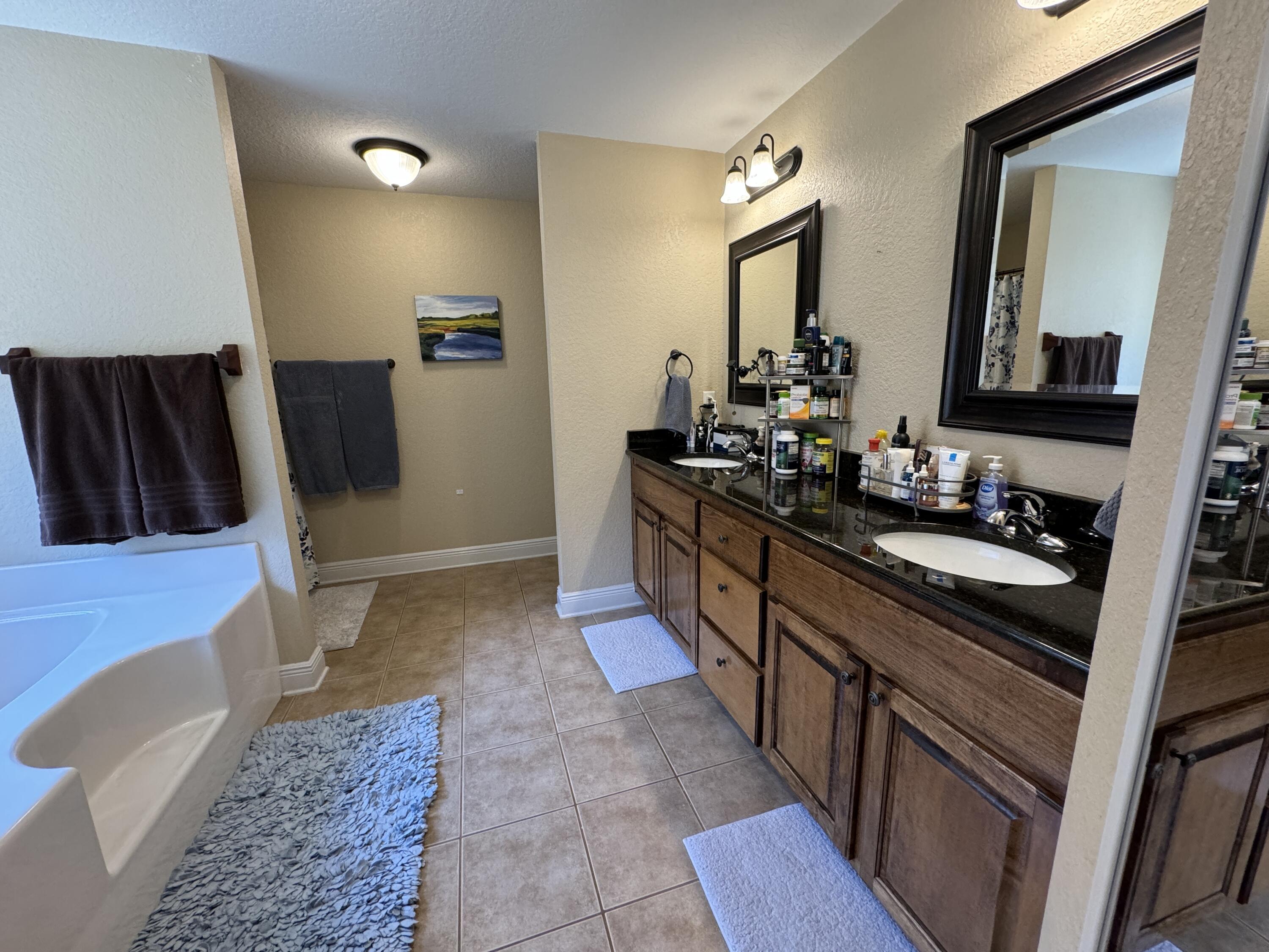 FOX VALLEY - Residential Lease