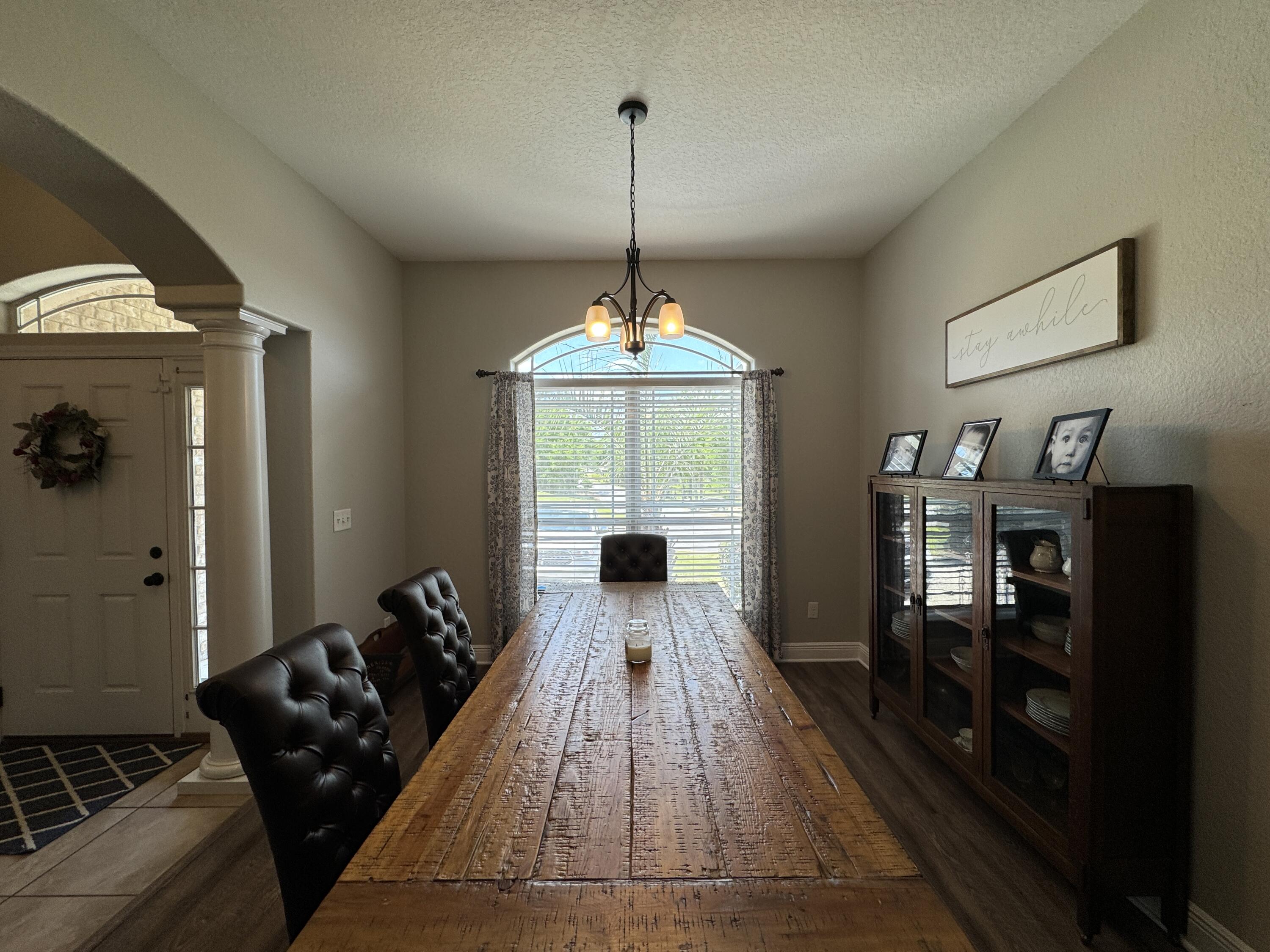 FOX VALLEY - Residential Lease