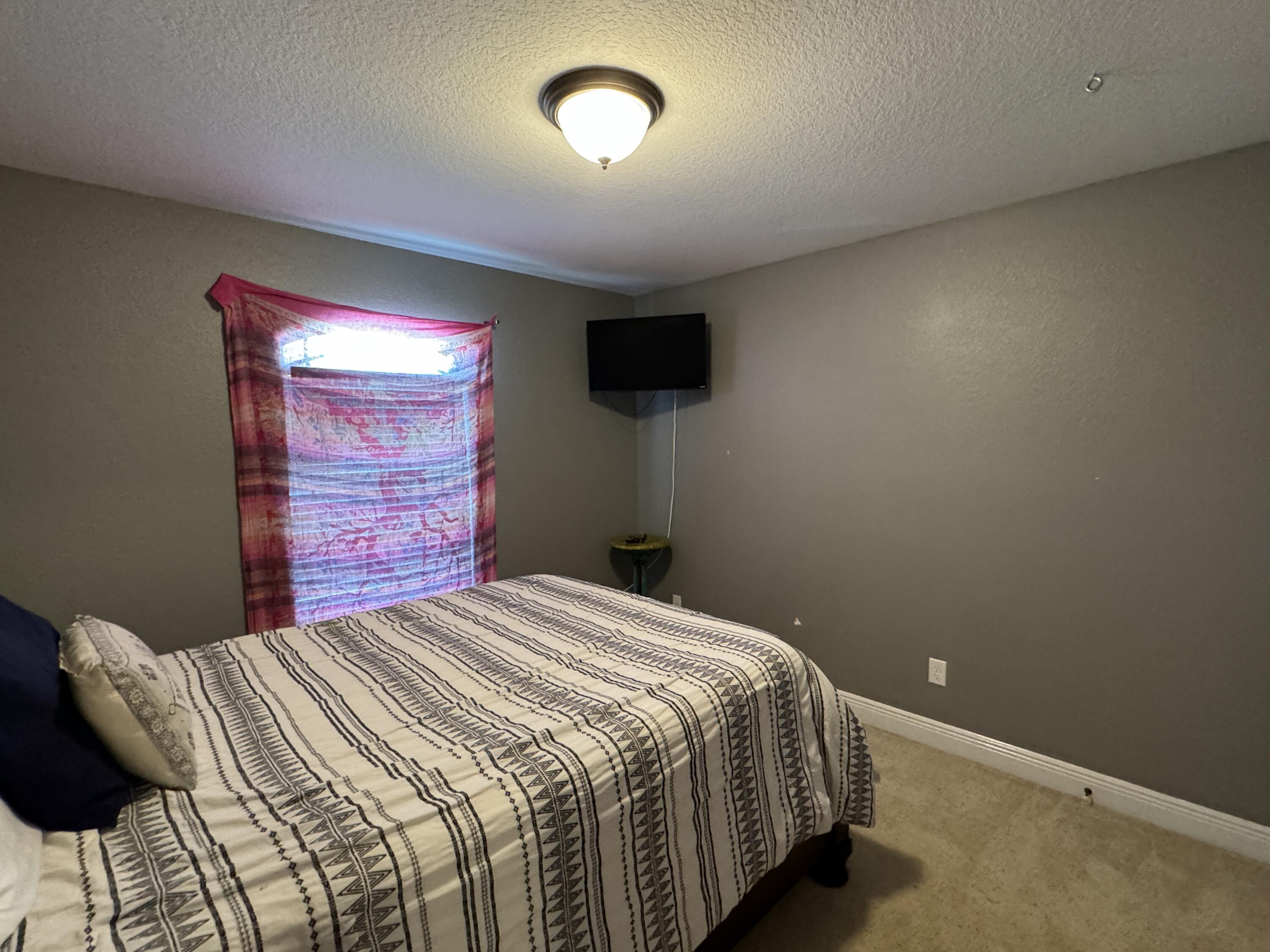 FOX VALLEY - Residential Lease