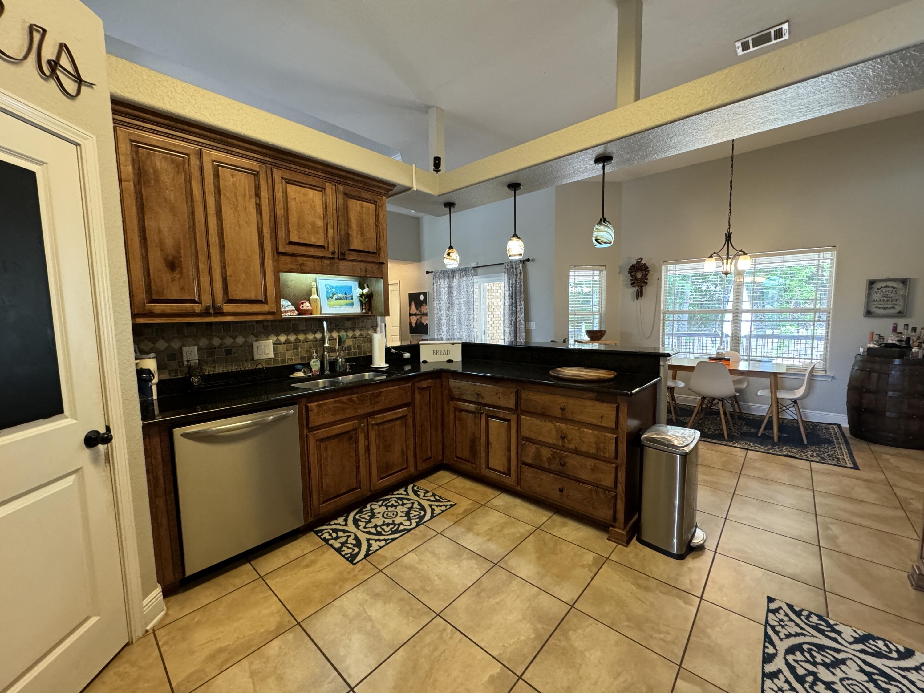 FOX VALLEY - Residential Lease