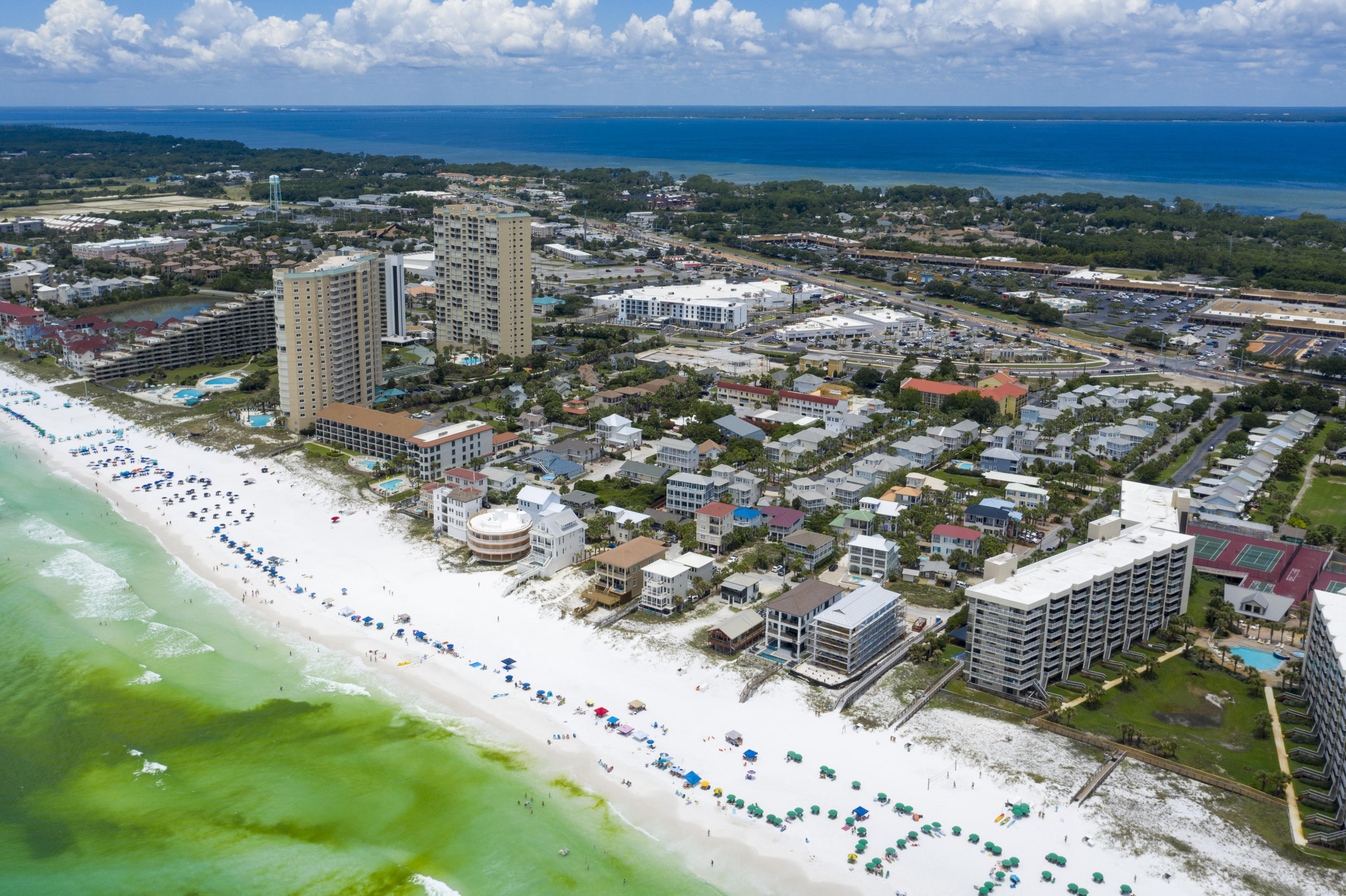 RICHARDS A E UNREC - Residential