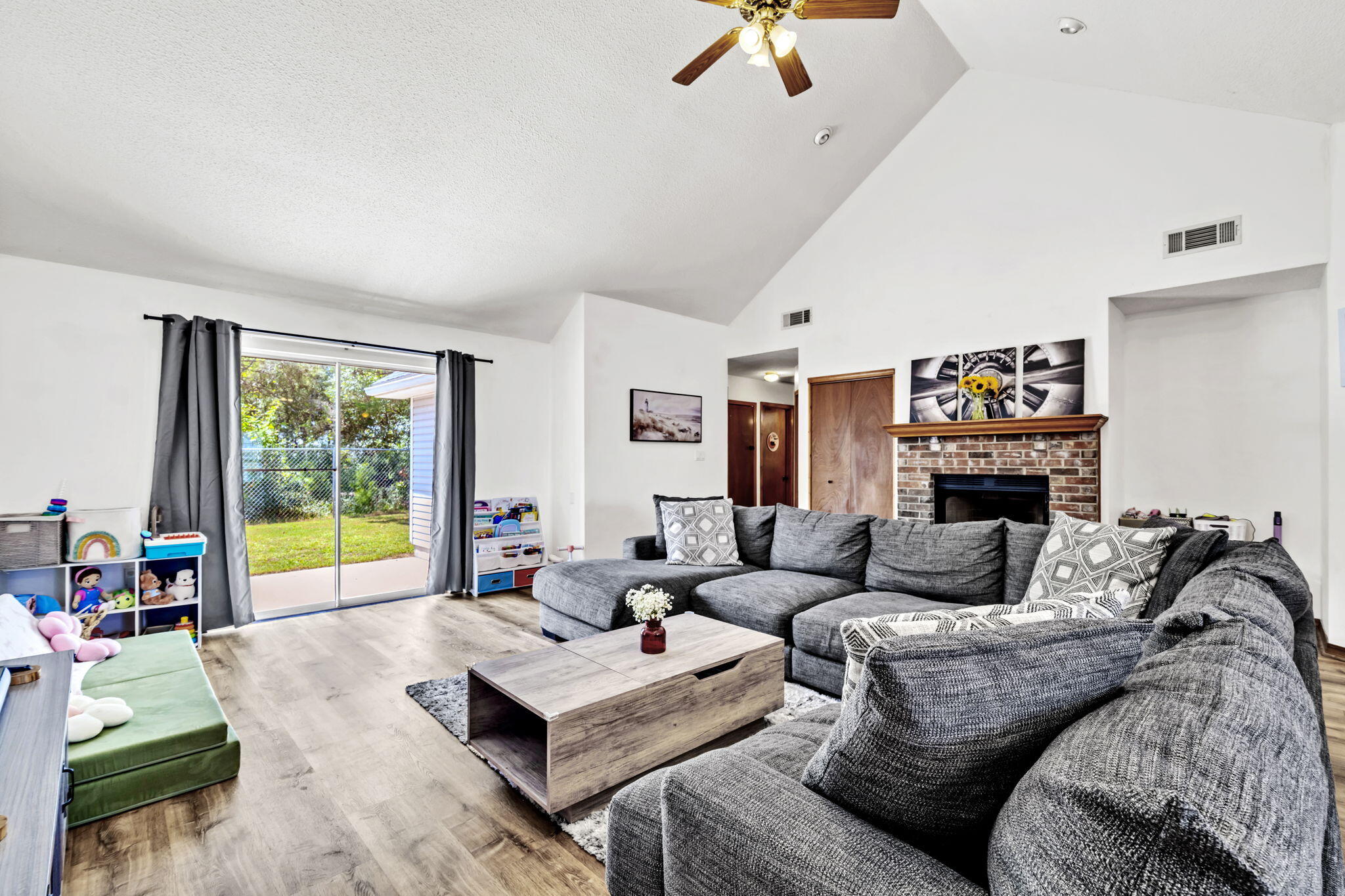 SANDY RIDGE ESTATES - Residential