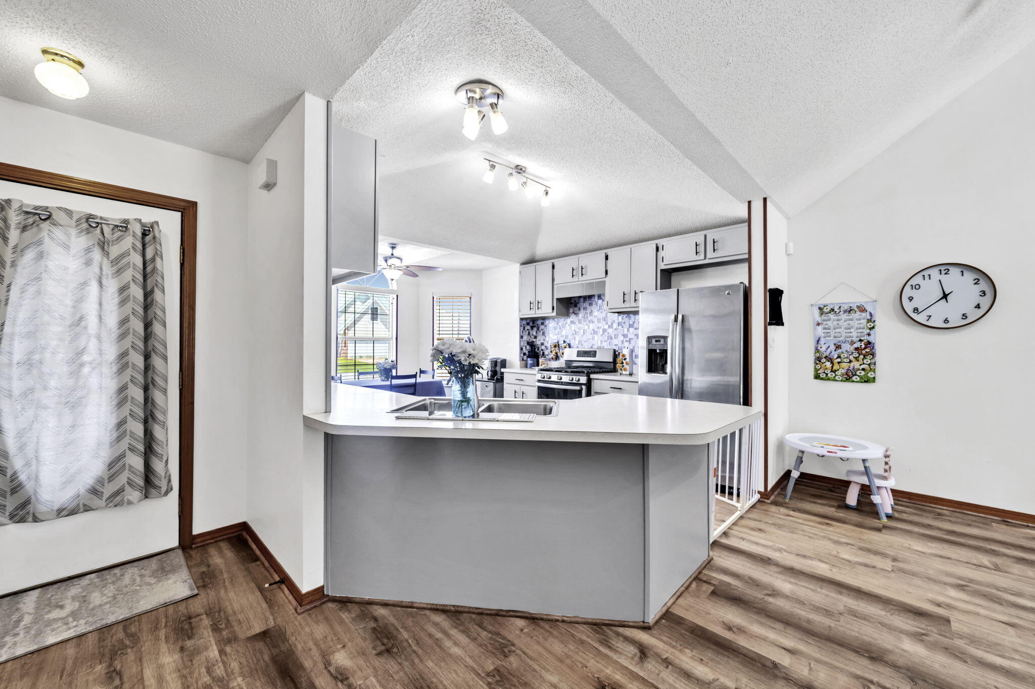 SANDY RIDGE ESTATES - Residential
