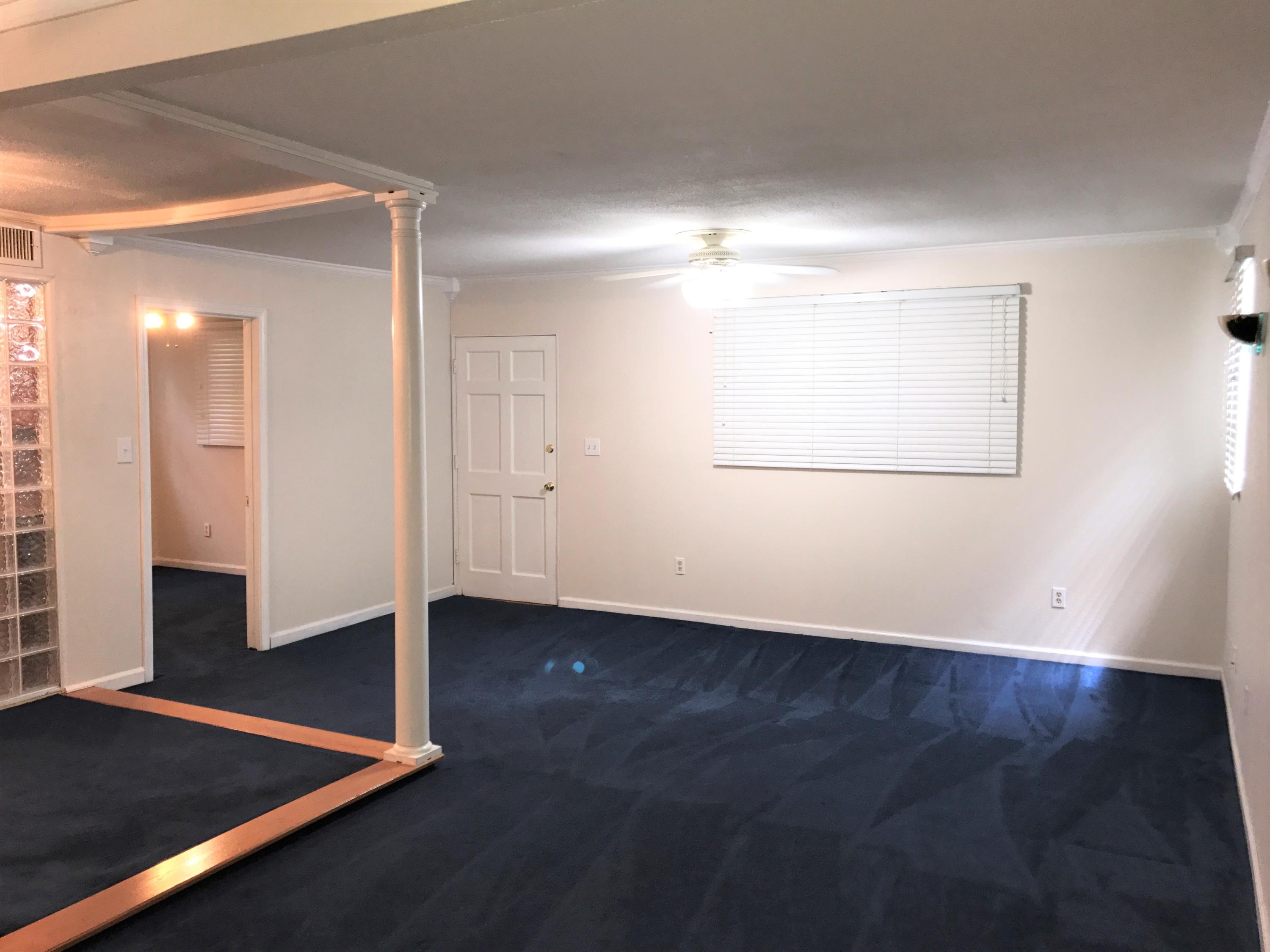 ELLIOTTS POINT 4TH ADDN - Residential