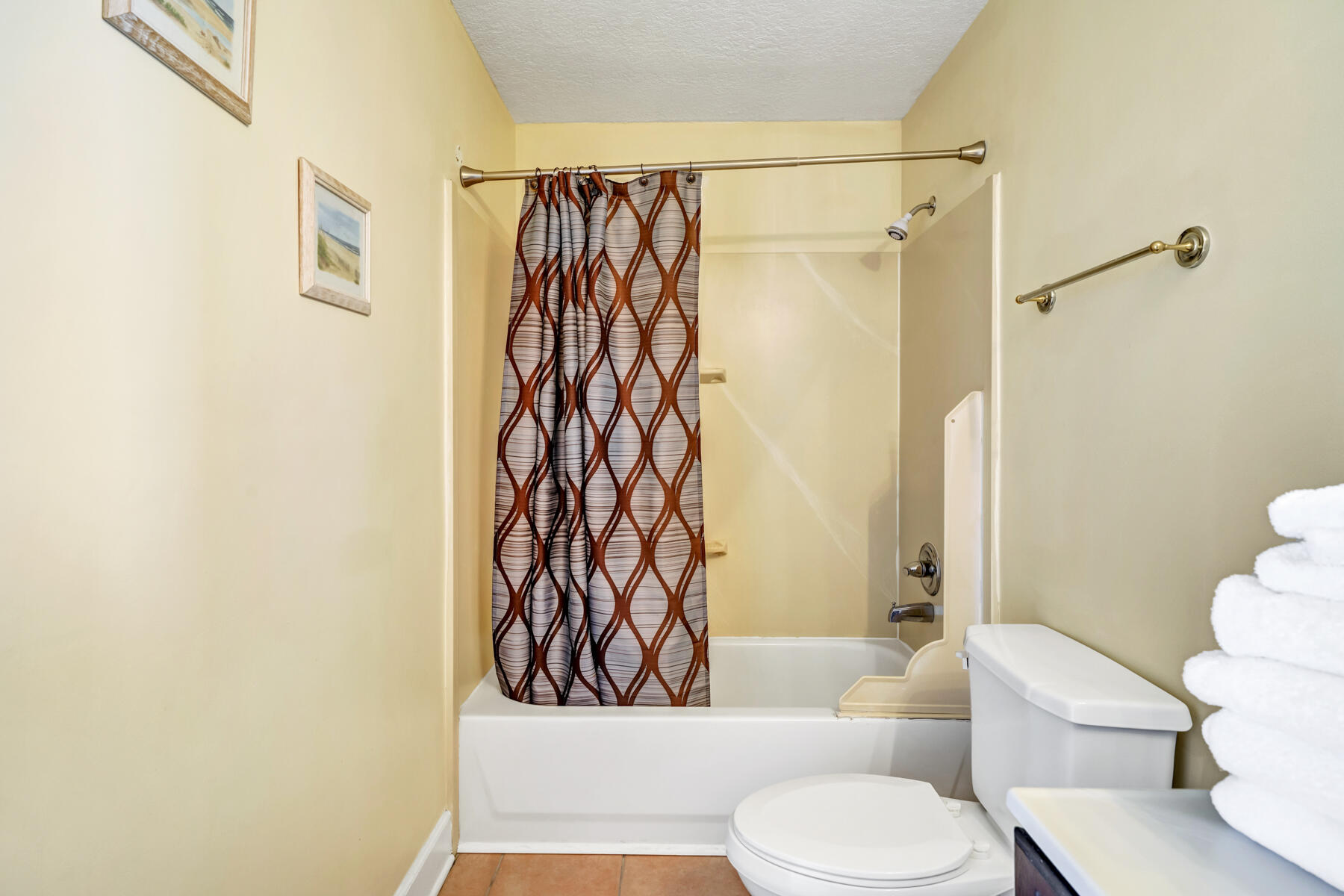 Twin Palms Resort - Residential