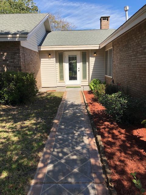 TIMBERLAKE ESTATES - Residential