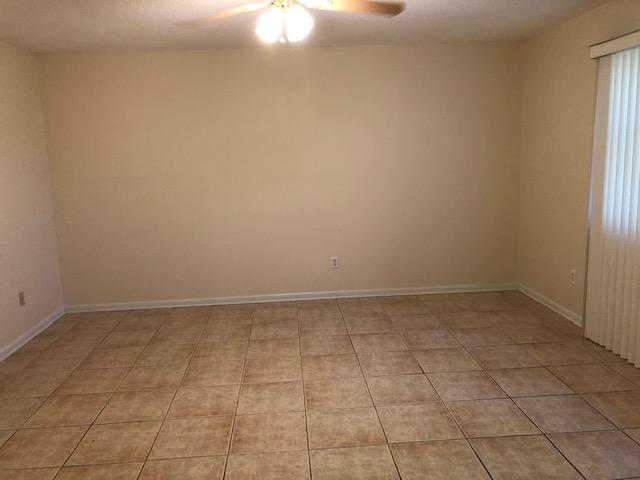 TIMBERLAKE ESTATES - Residential