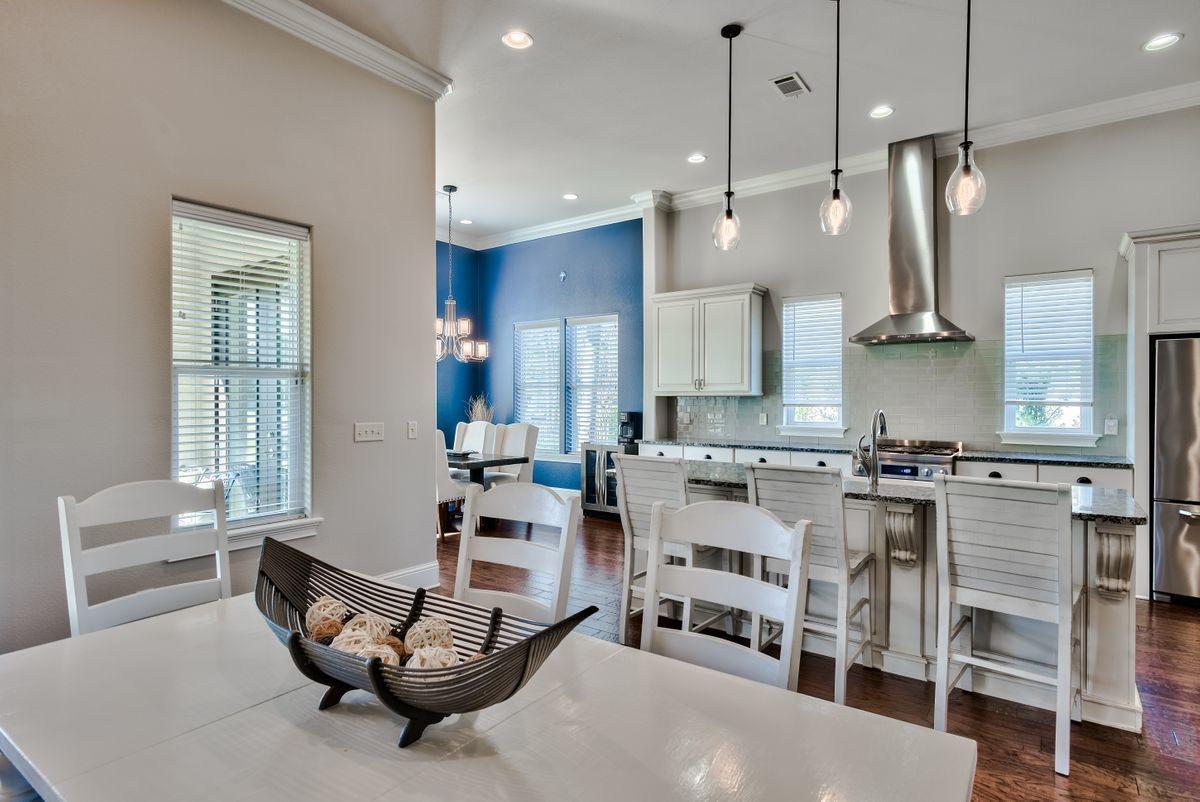 BAYTOWNE AVE EAST - Residential