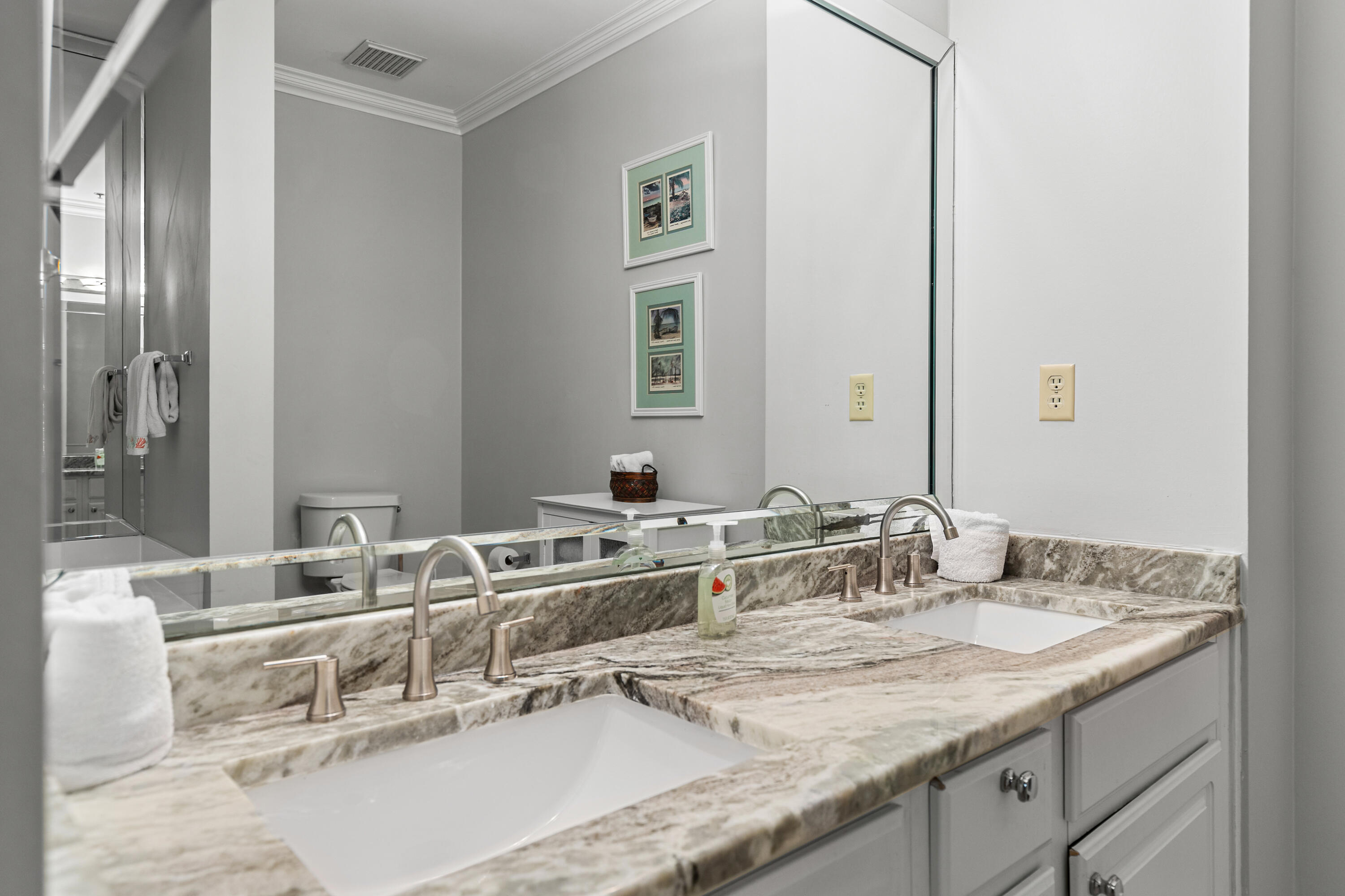 TIDES AT TOPS'L - Residential