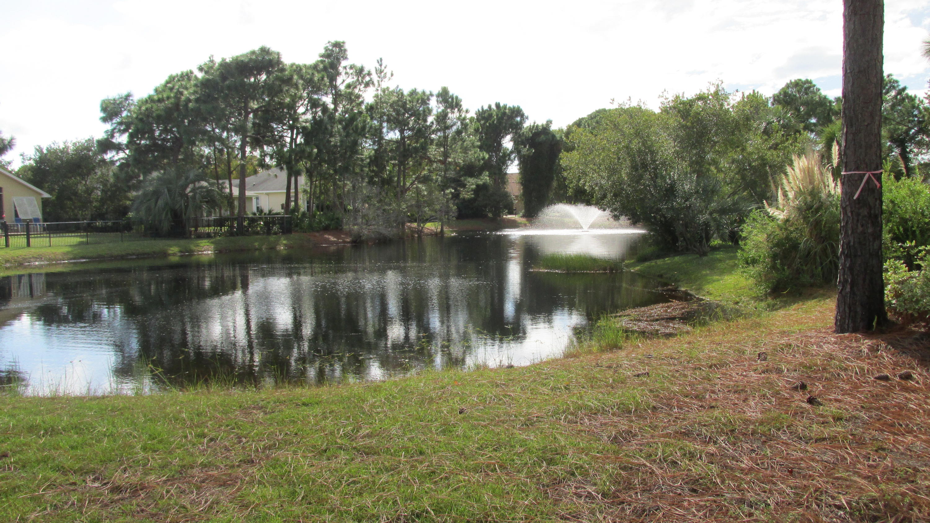 EMERALD LAKES PH 1 - Residential Lease