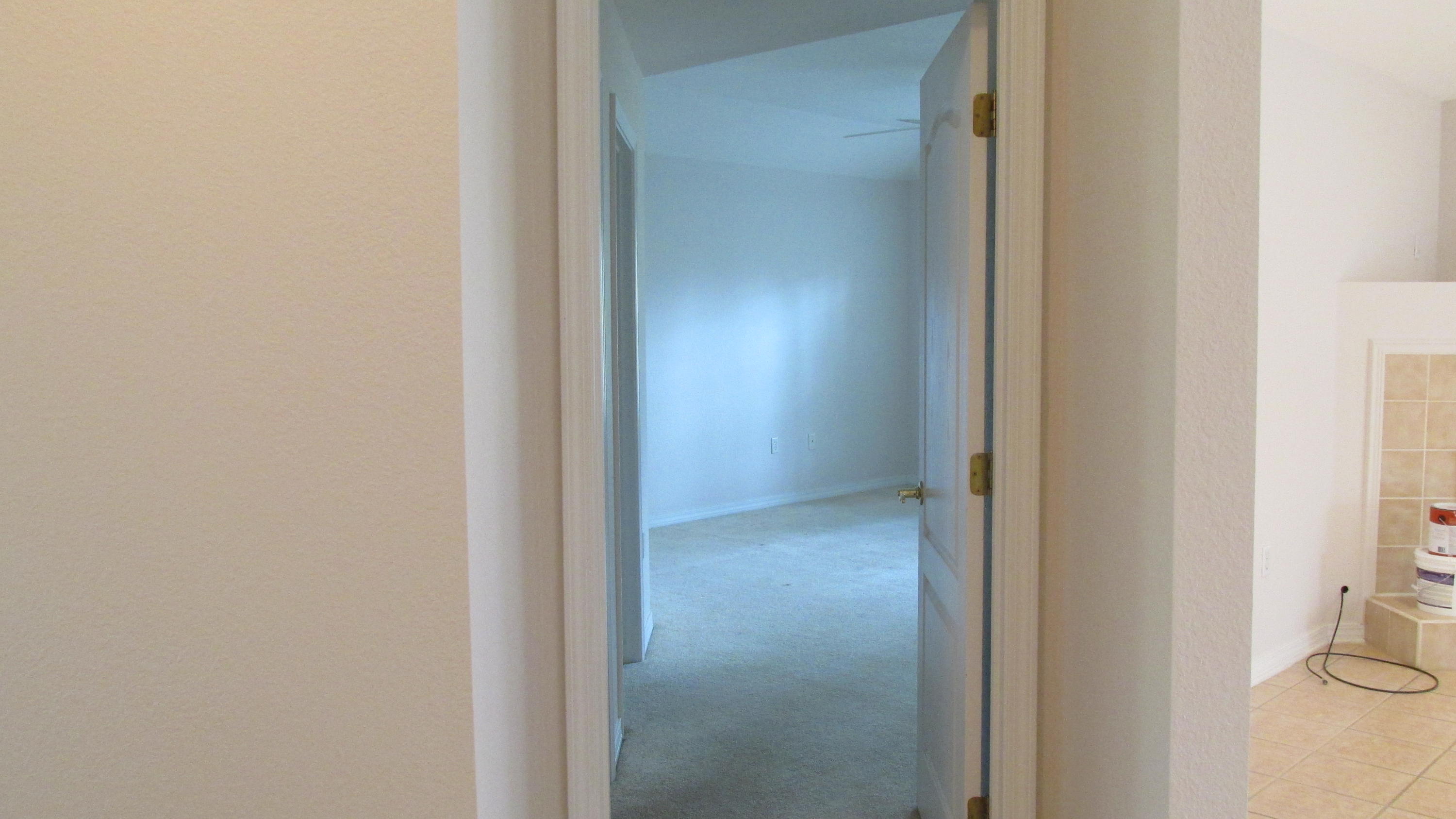 EMERALD LAKES PH 1 - Residential Lease