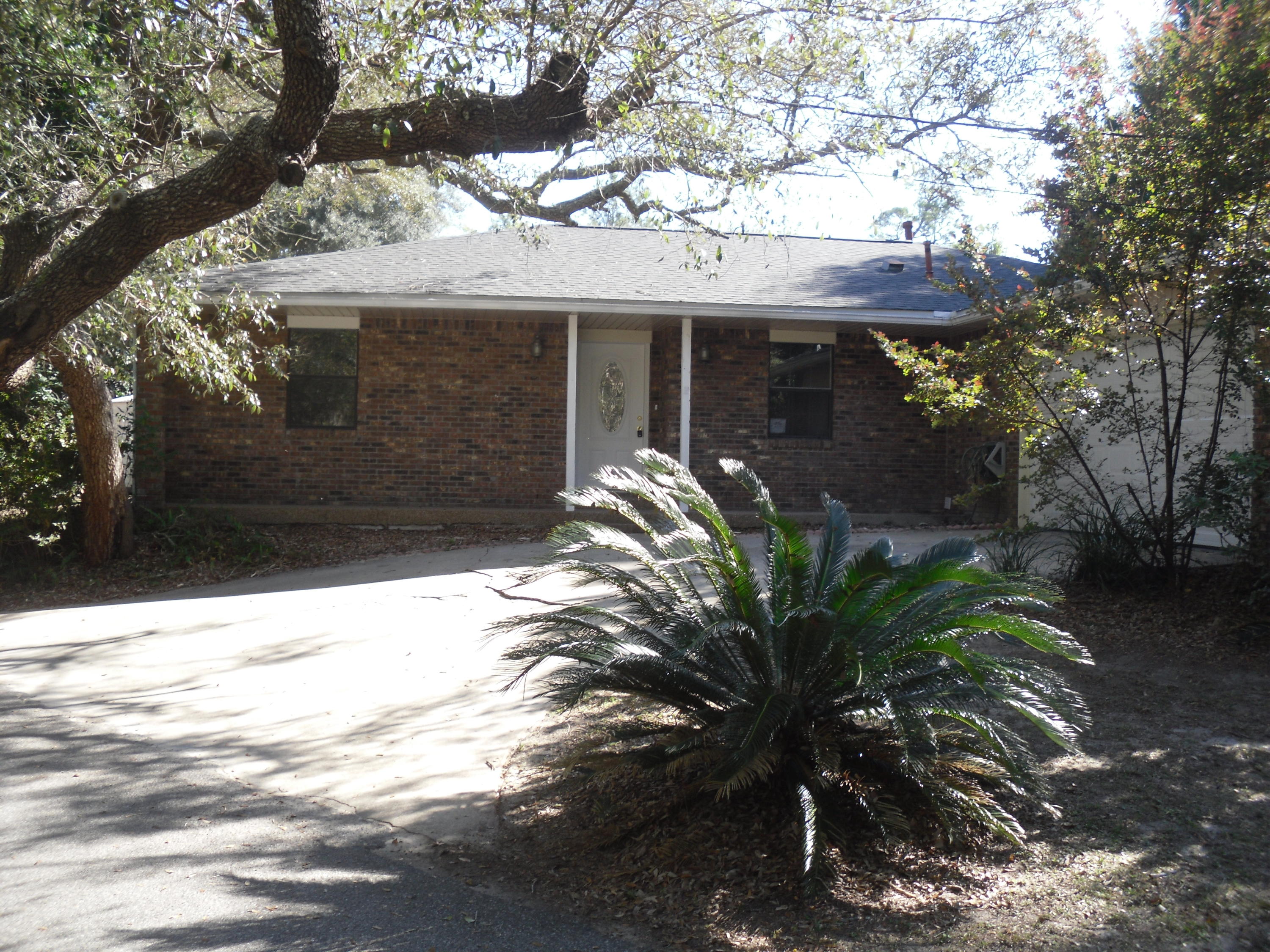 Are you looking for a great family home in the heart of Fort Walton Beach? Well, here it is. Wonderful 3 bedroom 2 bath home with in-ground pool on a quiet street in the Kenwood area. Home has new granite kitchen counters, fresh paint and new carpet in Bedrooms and a BRAND NEW HVAC SYSTEM. This home is a must see.