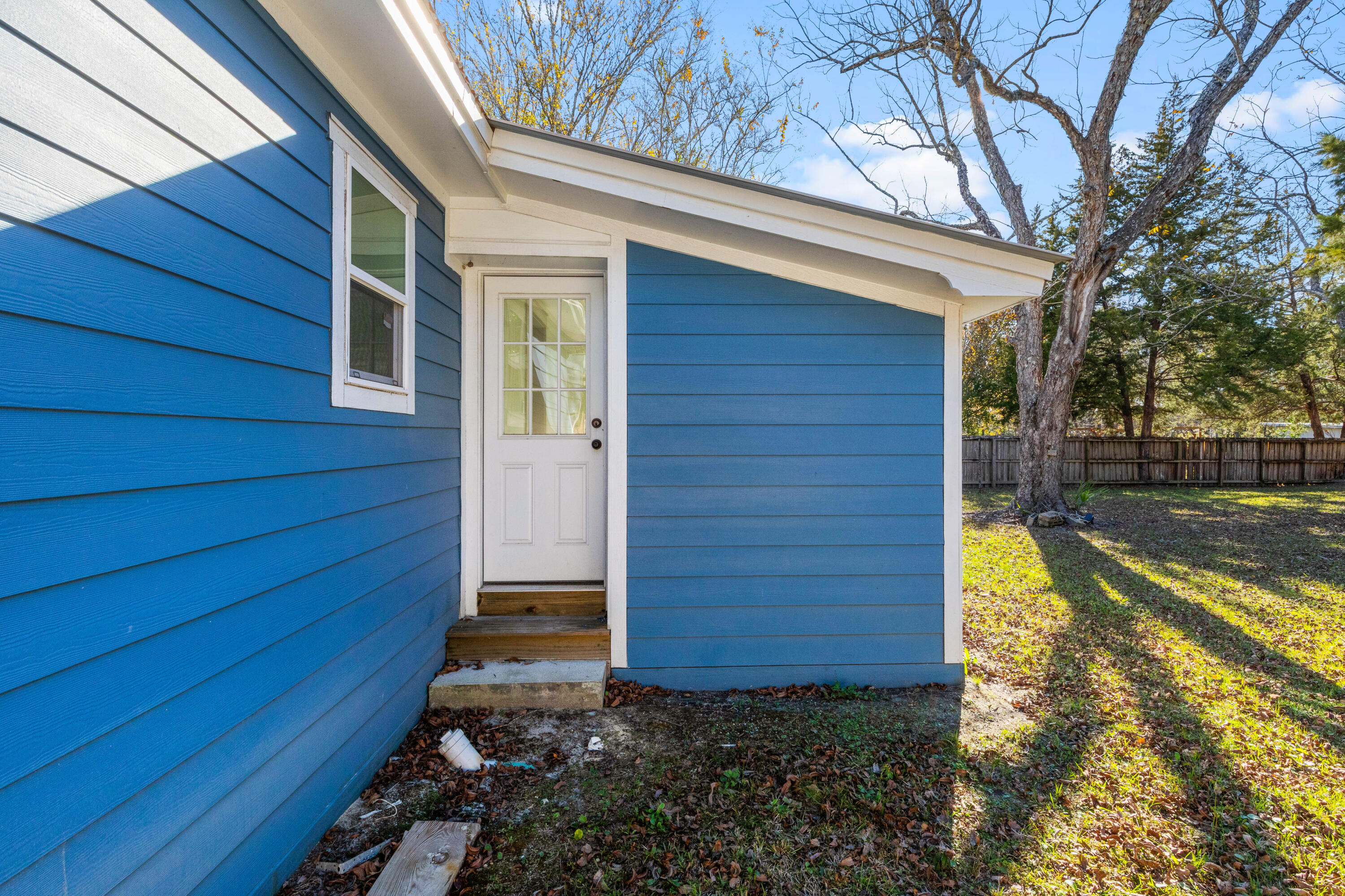 NO RECORDED SUBDIVISION - Residential