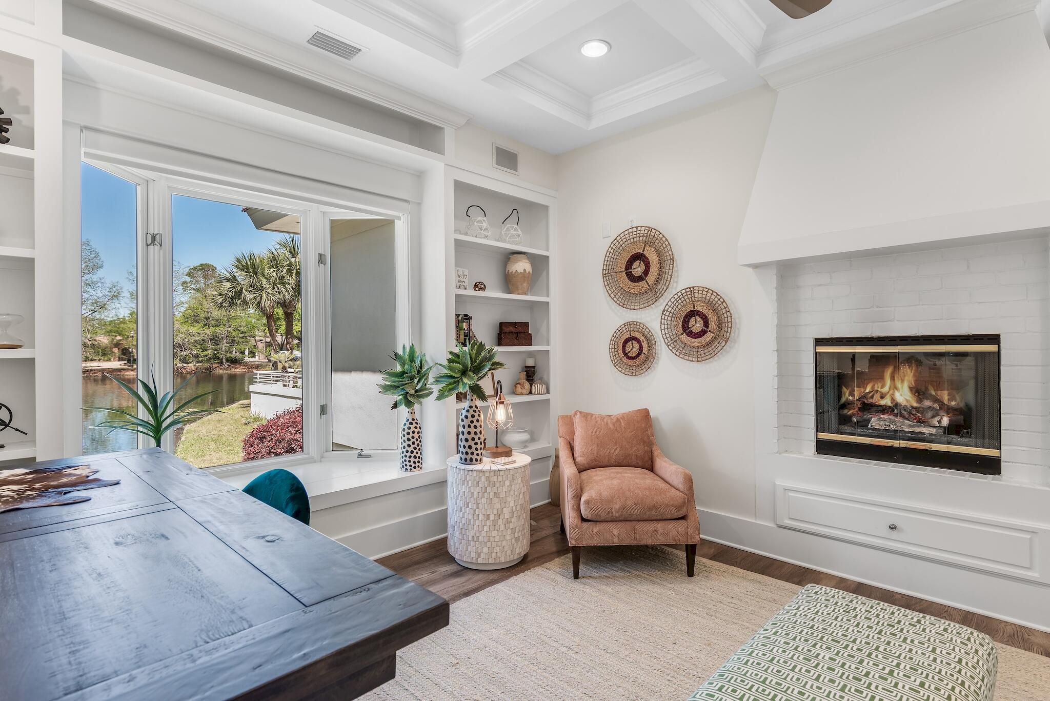 BURNT PINE - Residential