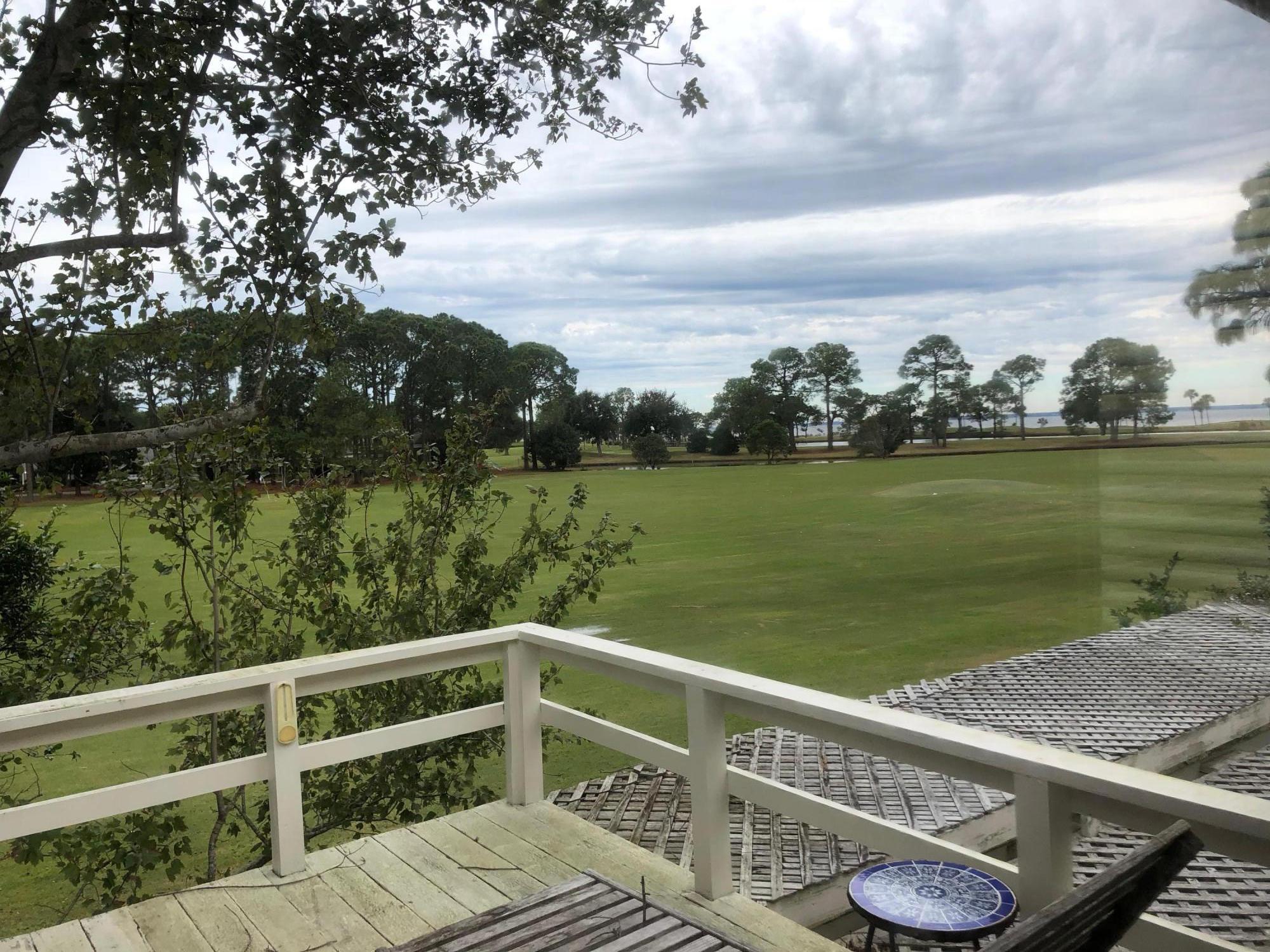 LINKSIDE VILLAGE UNIT 1 - Residential