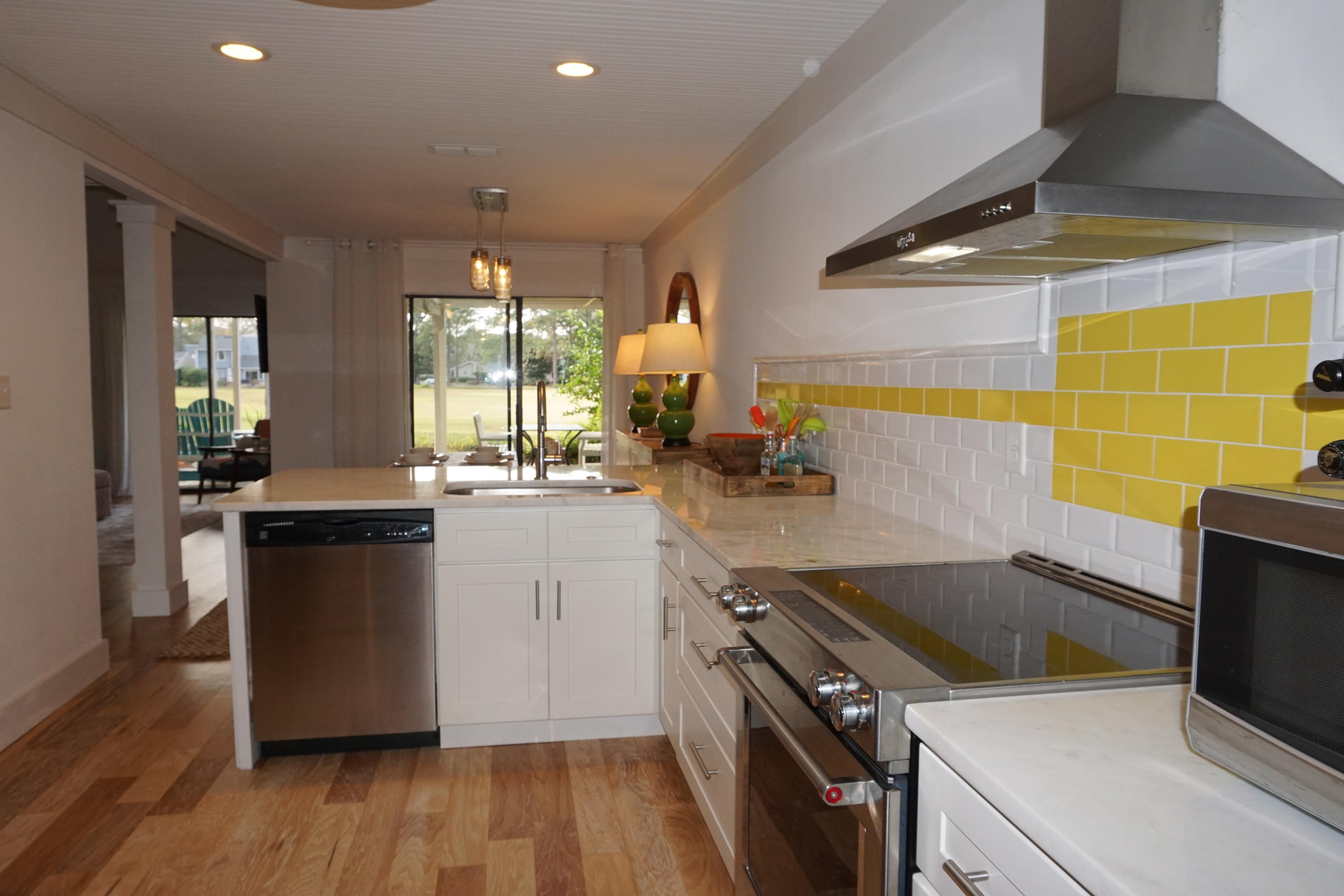 LINKSIDE VILLAGE UNIT 1 - Residential