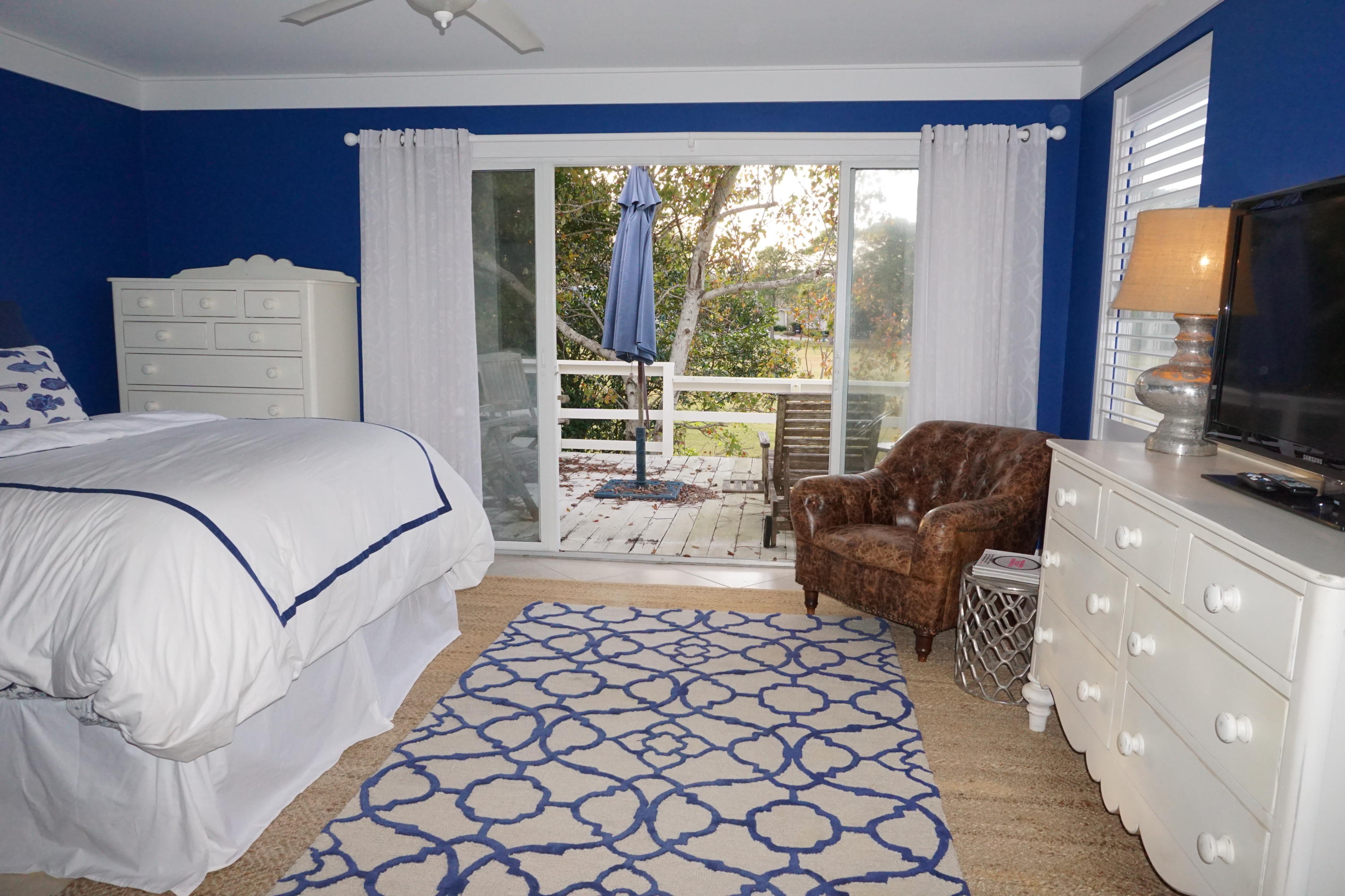 LINKSIDE VILLAGE UNIT 1 - Residential