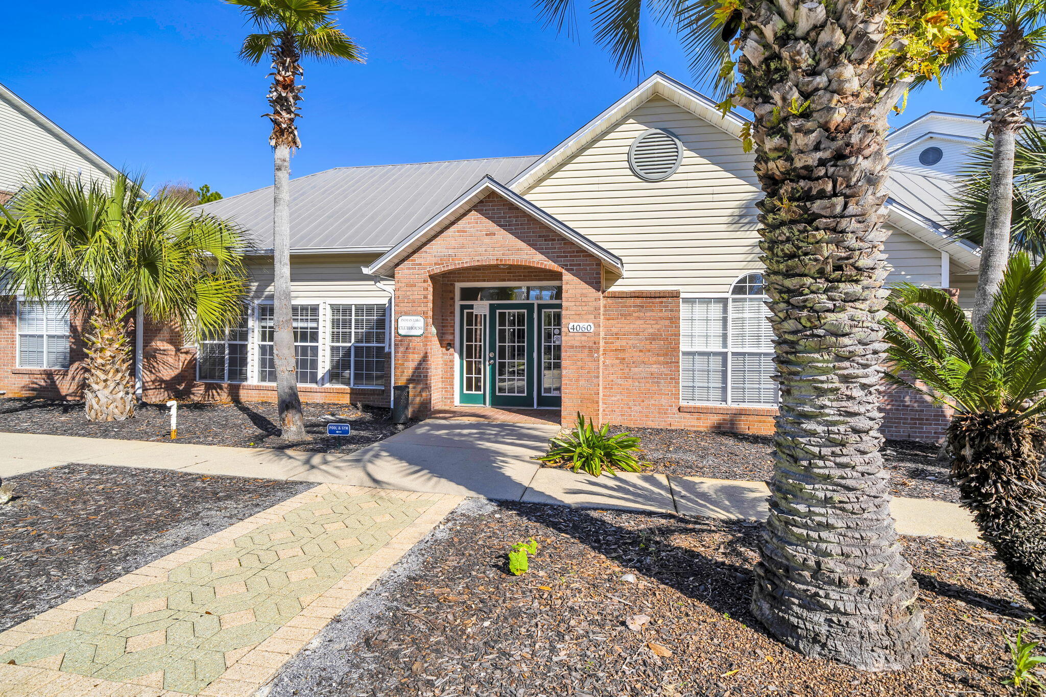 INDIAN LAKE - Residential