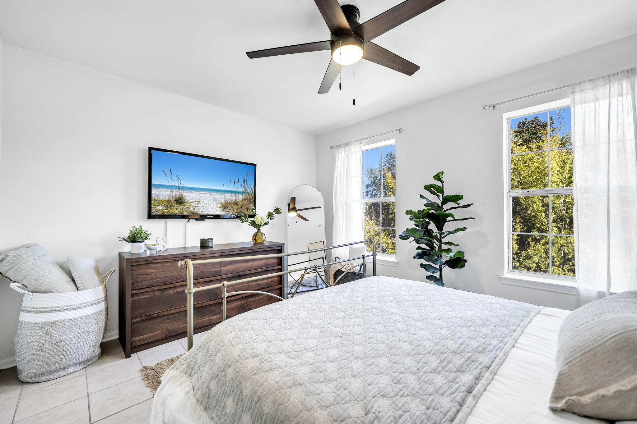 INDIAN LAKE - Residential