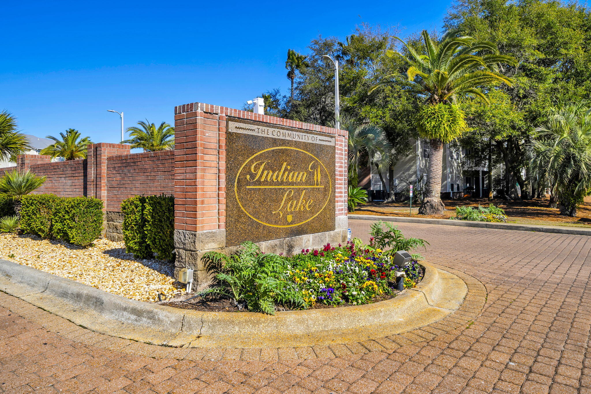 INDIAN LAKE - Residential