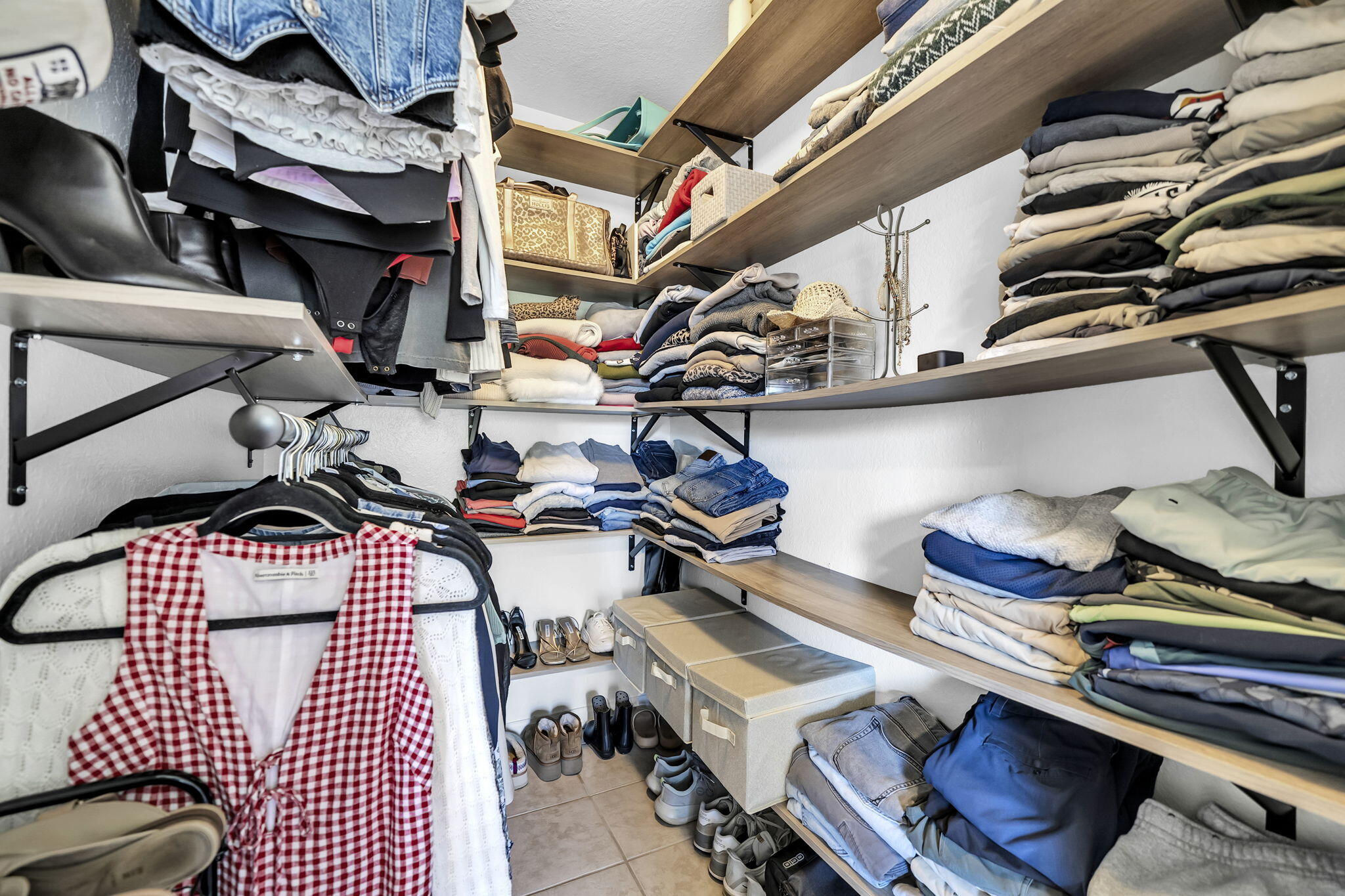 INDIAN LAKE - Residential