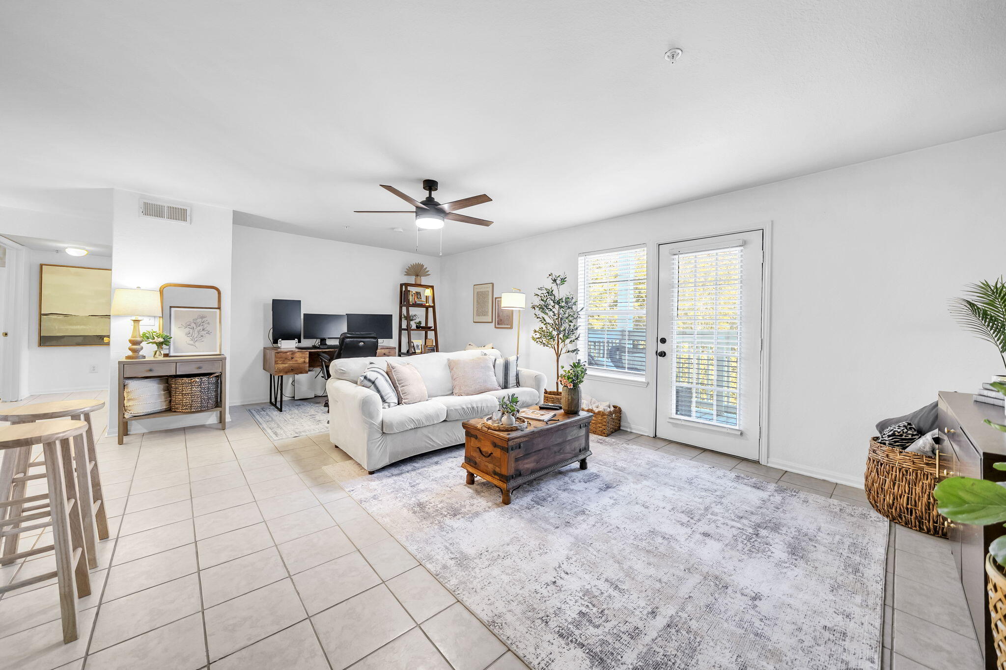 INDIAN LAKE - Residential