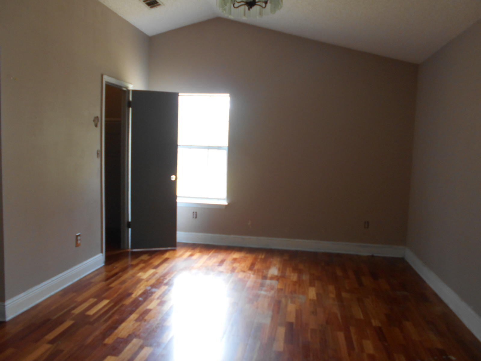 ORION LAKE - Residential