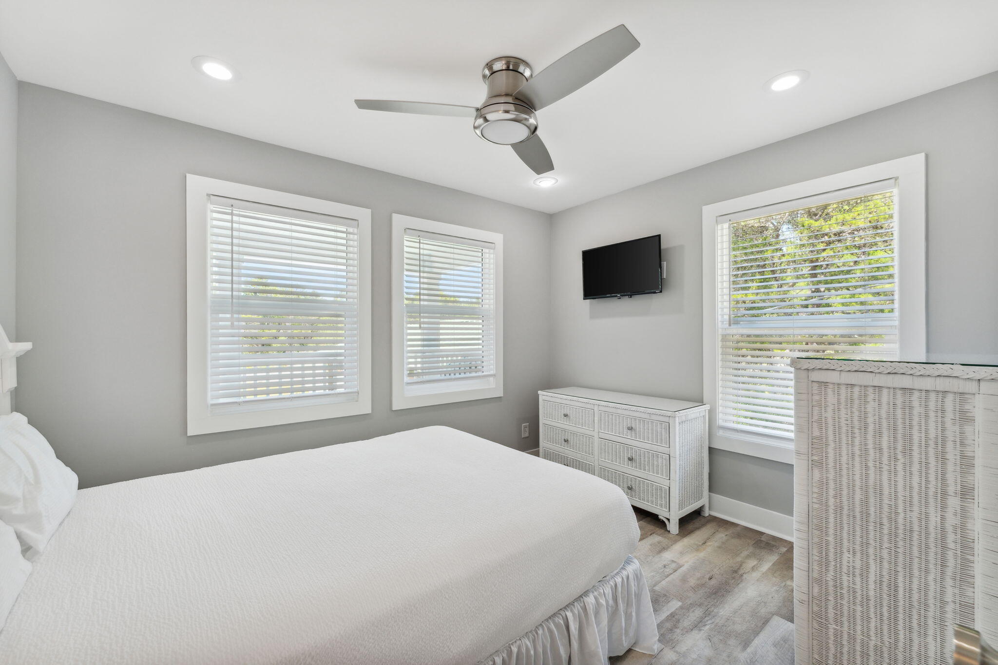 ROLLING DUNES ESTATES - Residential