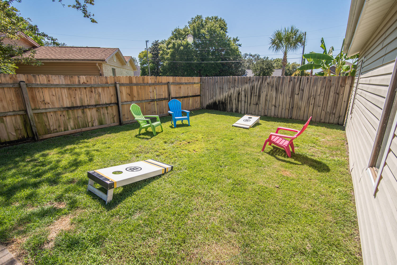 LAKESIDE VILLAGE - Residential