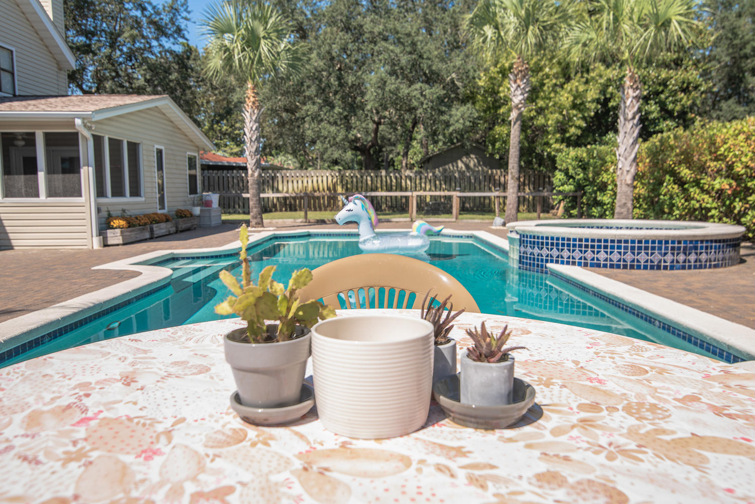 LAKESIDE VILLAGE - Residential