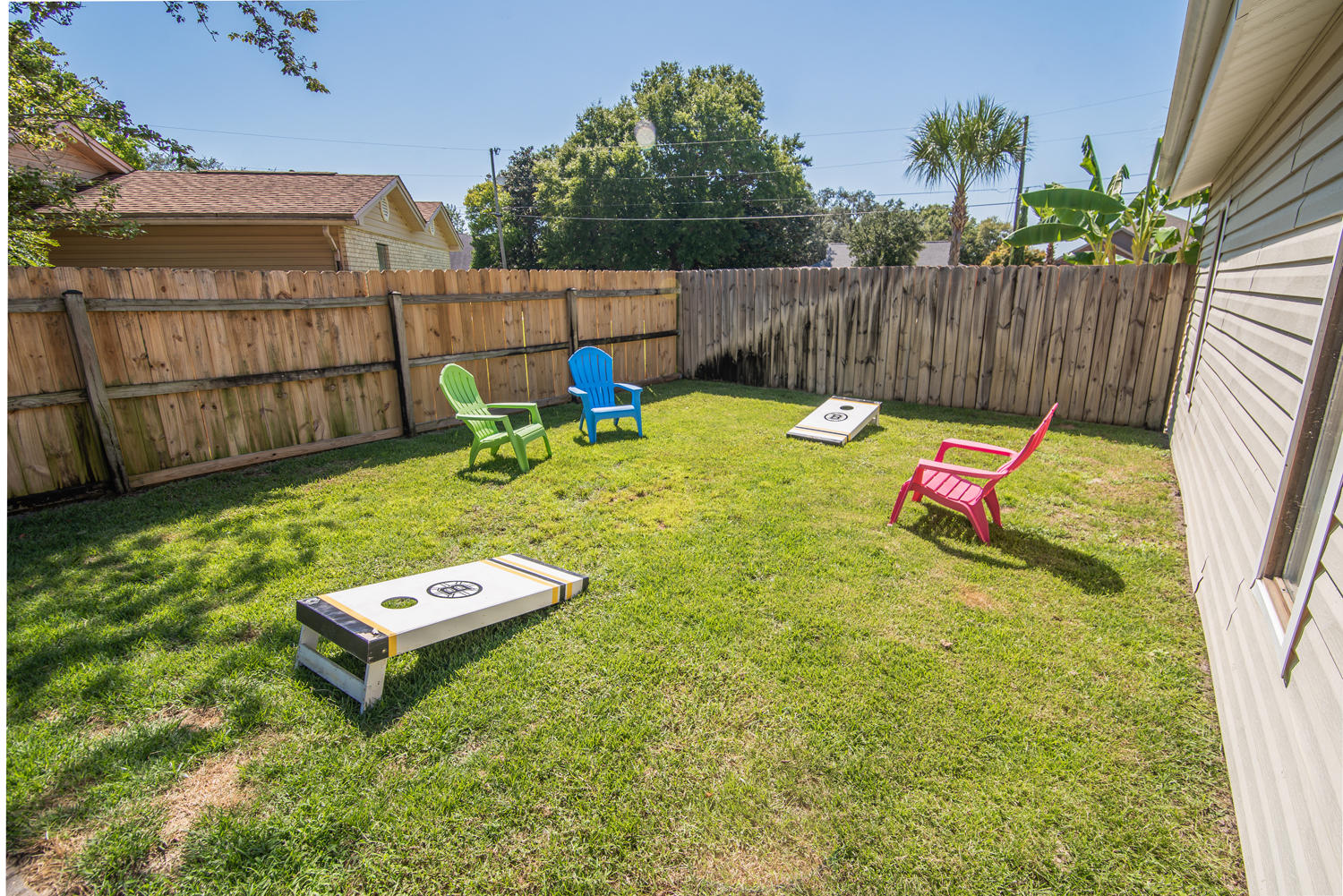 LAKESIDE VILLAGE - Residential