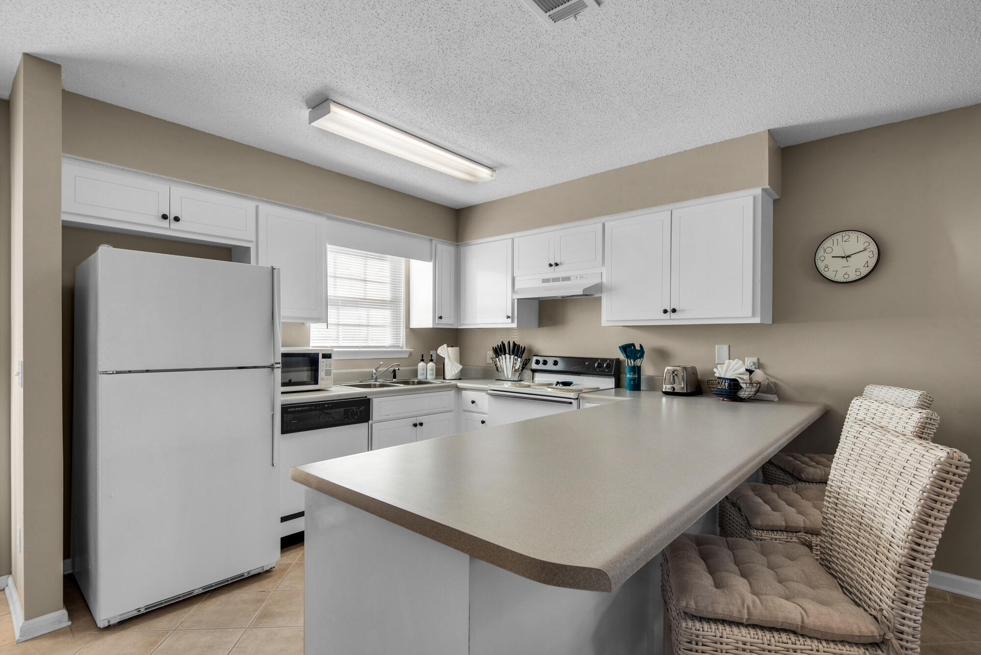 SUMMERLAKE T/H - Residential