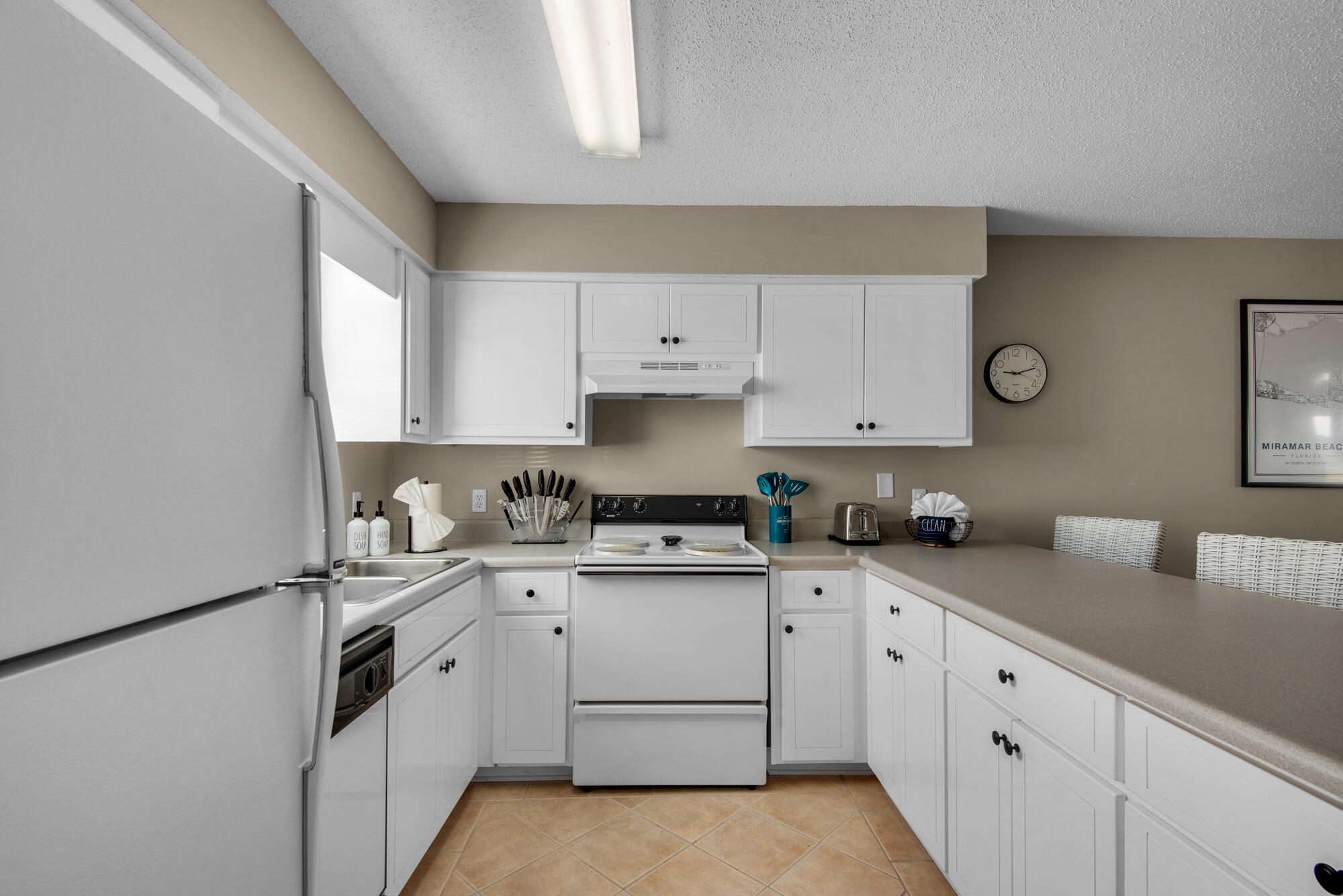 SUMMERLAKE T/H - Residential