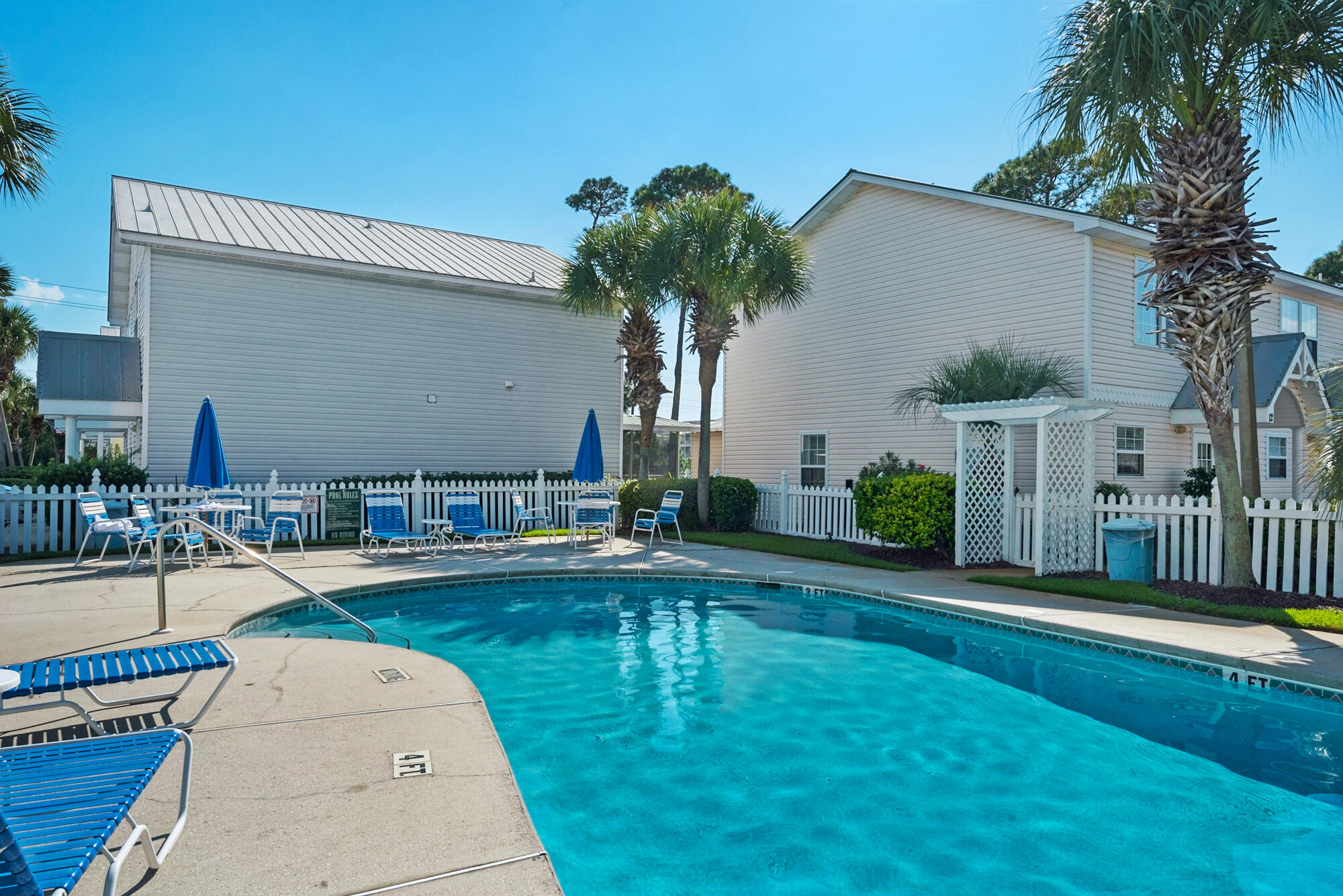 SUMMERLAKE T/H - Residential