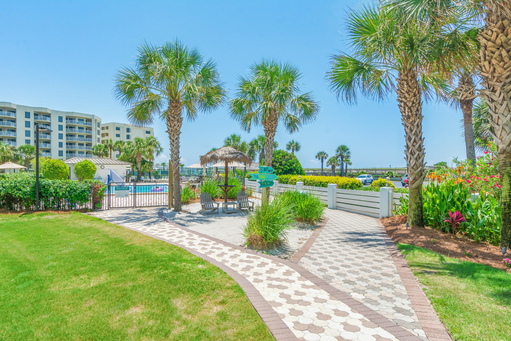 ISLANDER CONDO PH 2 - Residential