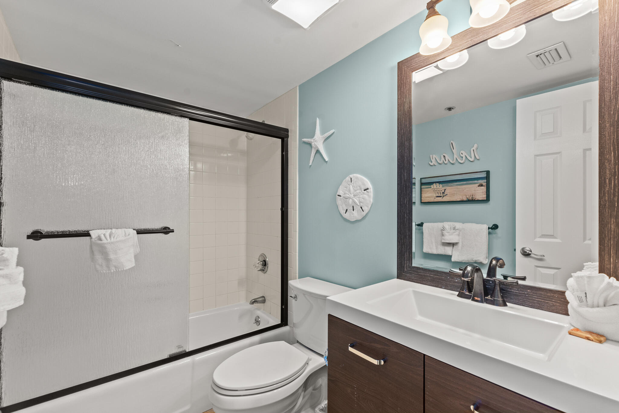 ISLANDER CONDO PH 2 - Residential