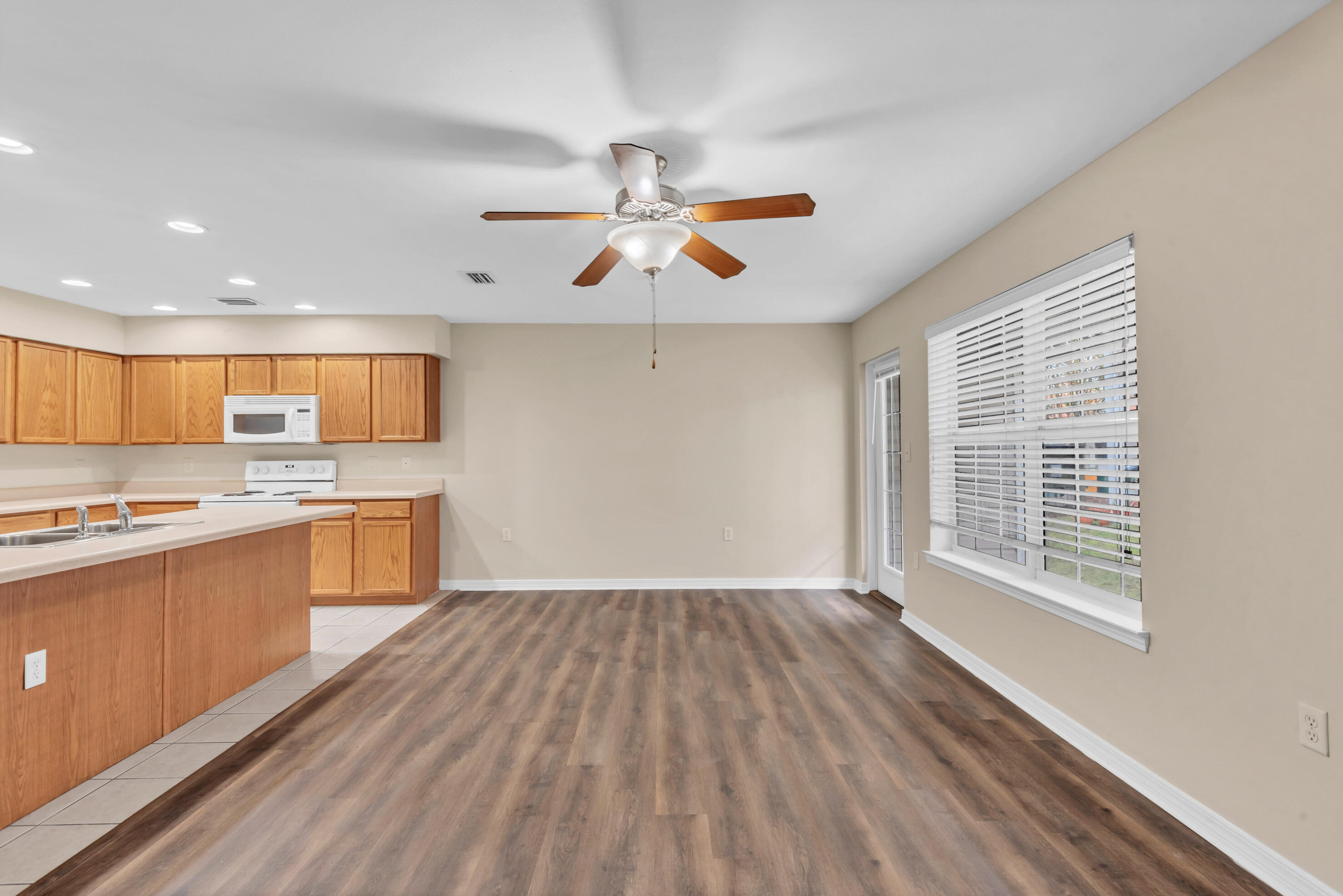 Wights parkway townhomes - Residential Lease