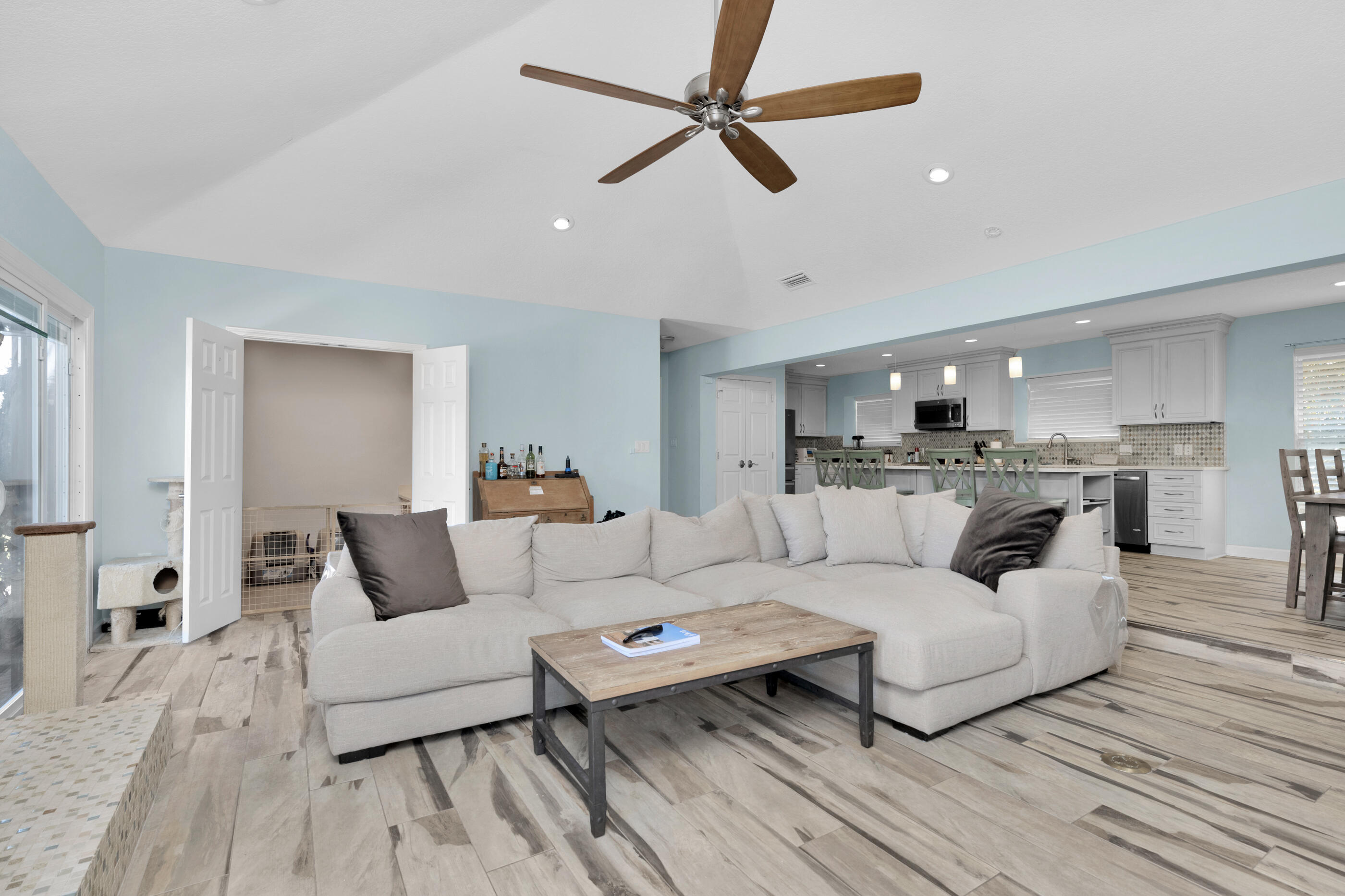 OVERBROOK 1ST ADDN - Residential