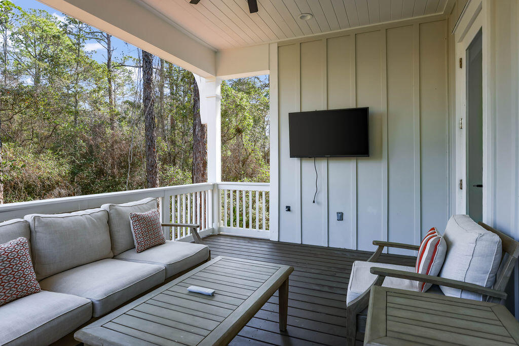 TREETOP VILLAGE - Residential