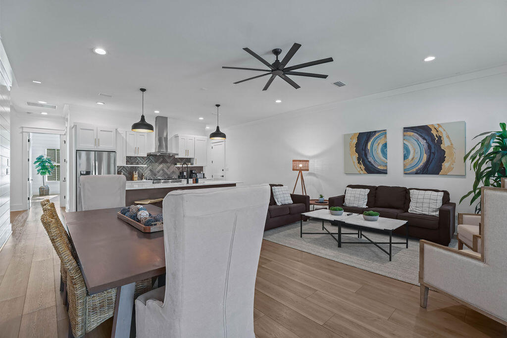 TREETOP VILLAGE - Residential