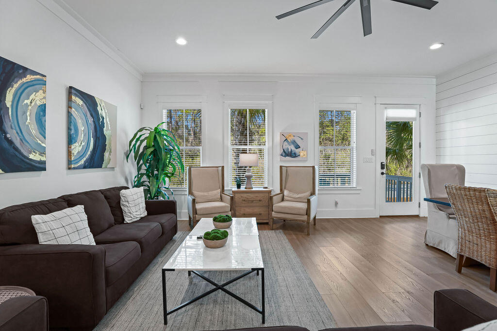 TREETOP VILLAGE - Residential