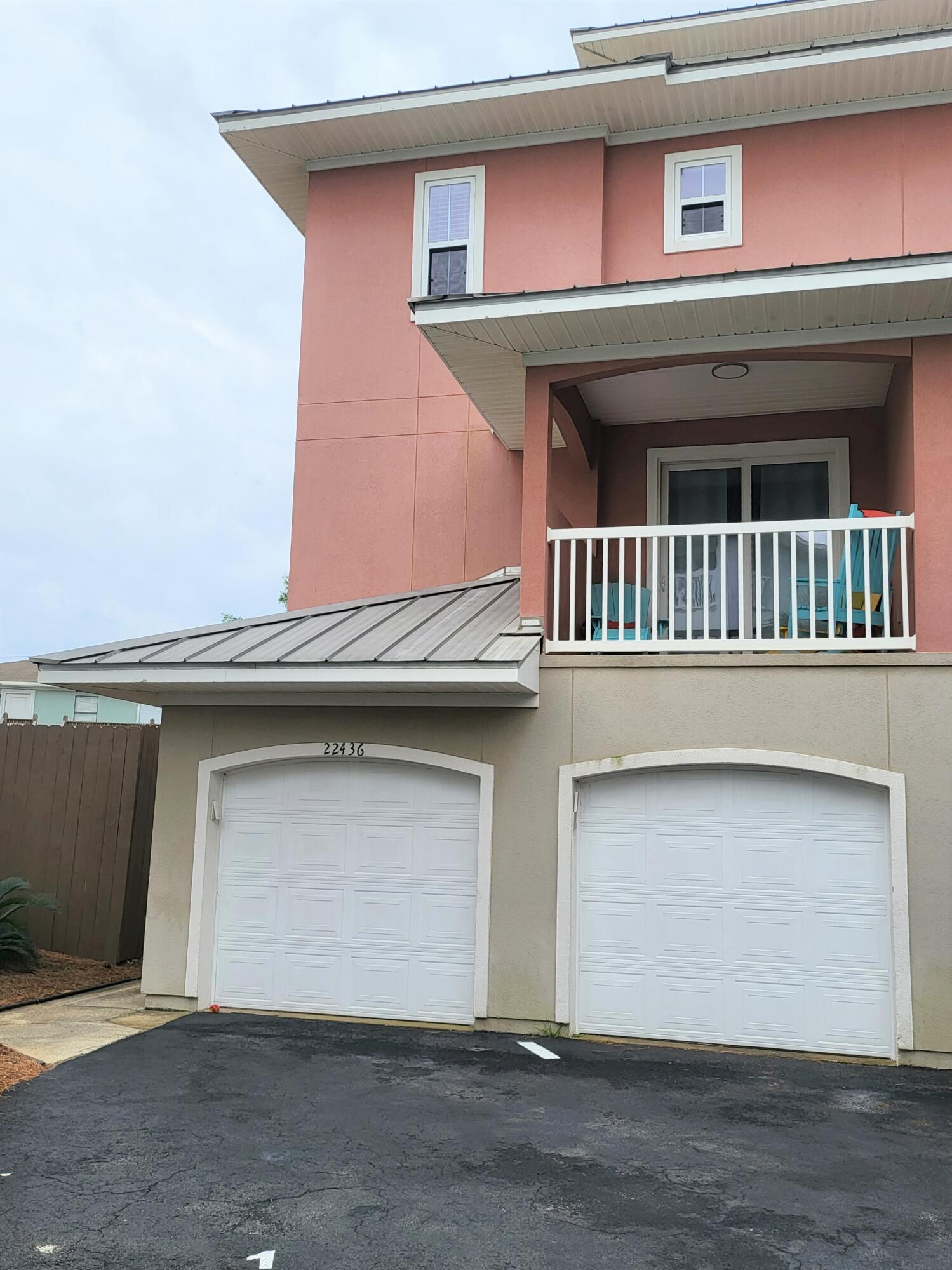 CASA DEL MAR - Residential