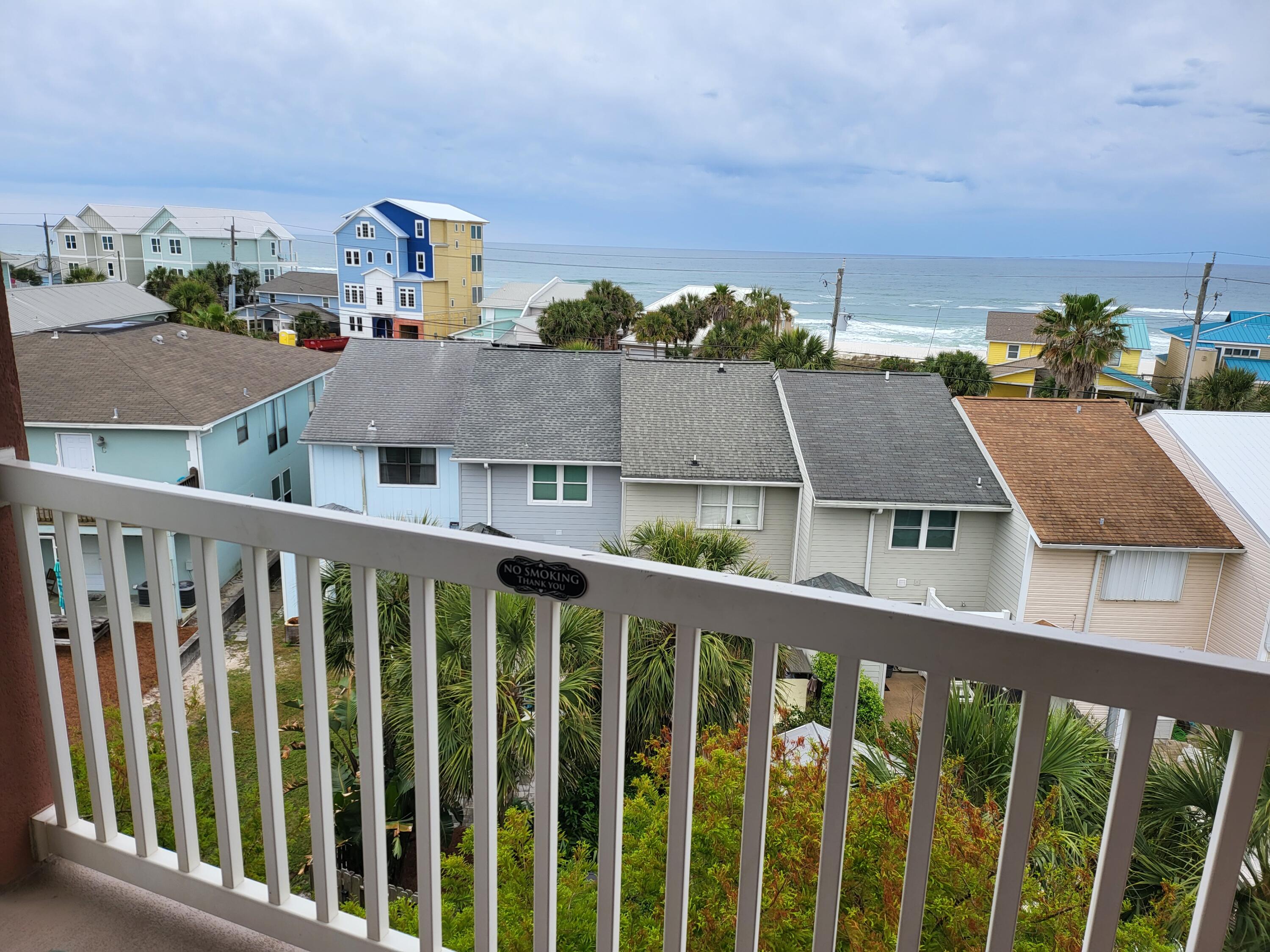 CASA DEL MAR - Residential