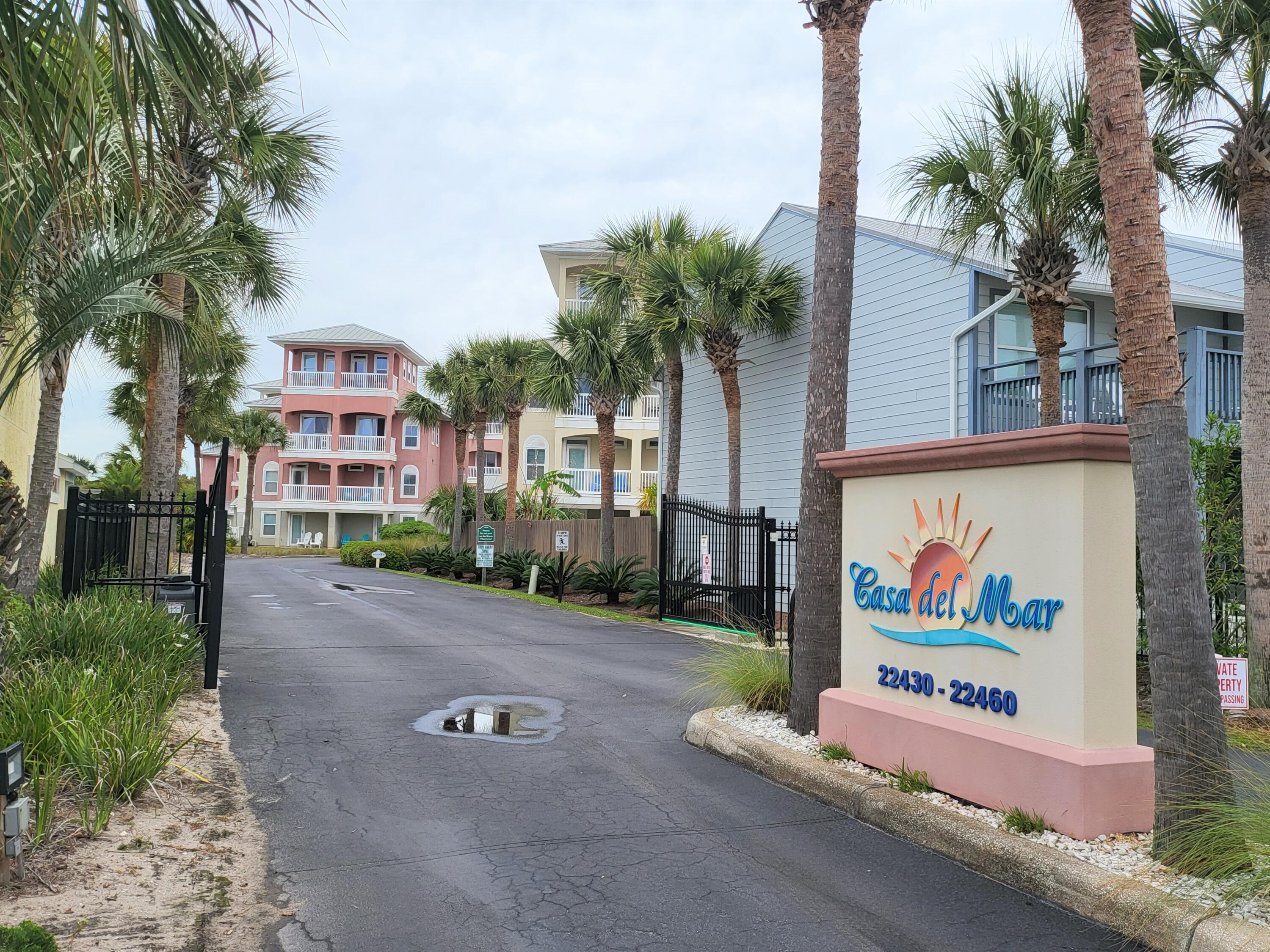 CASA DEL MAR - Residential