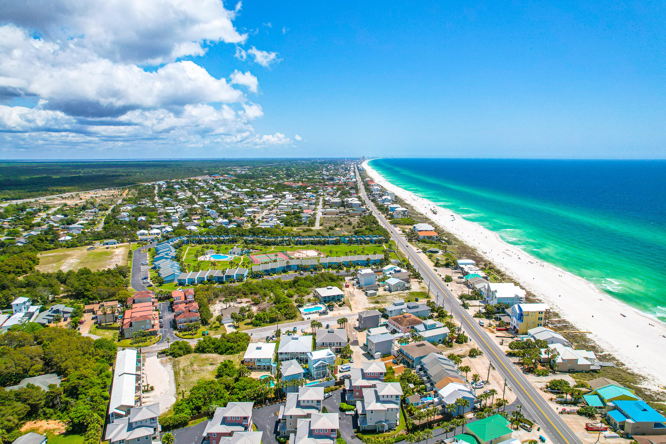 CASA DEL MAR - Residential