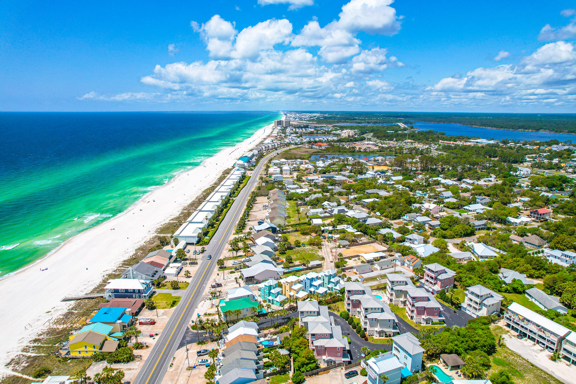 CASA DEL MAR - Residential
