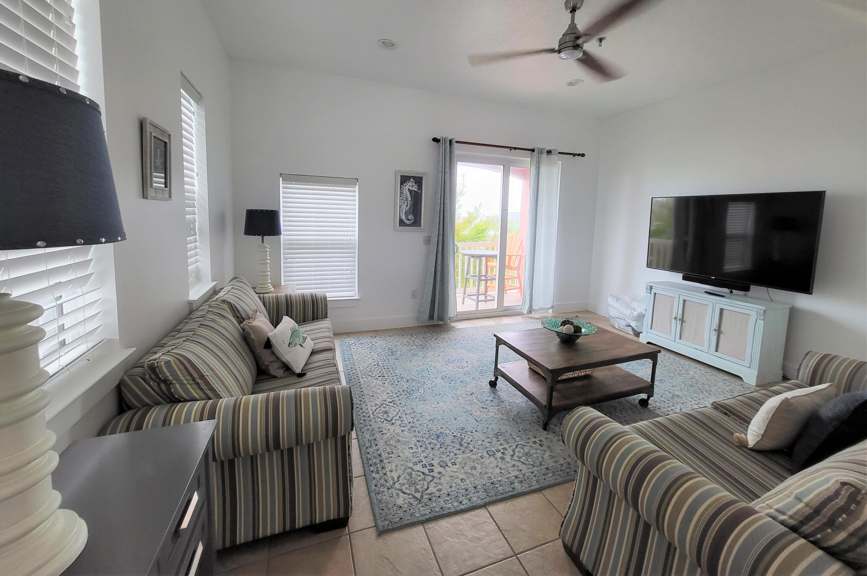 CASA DEL MAR - Residential