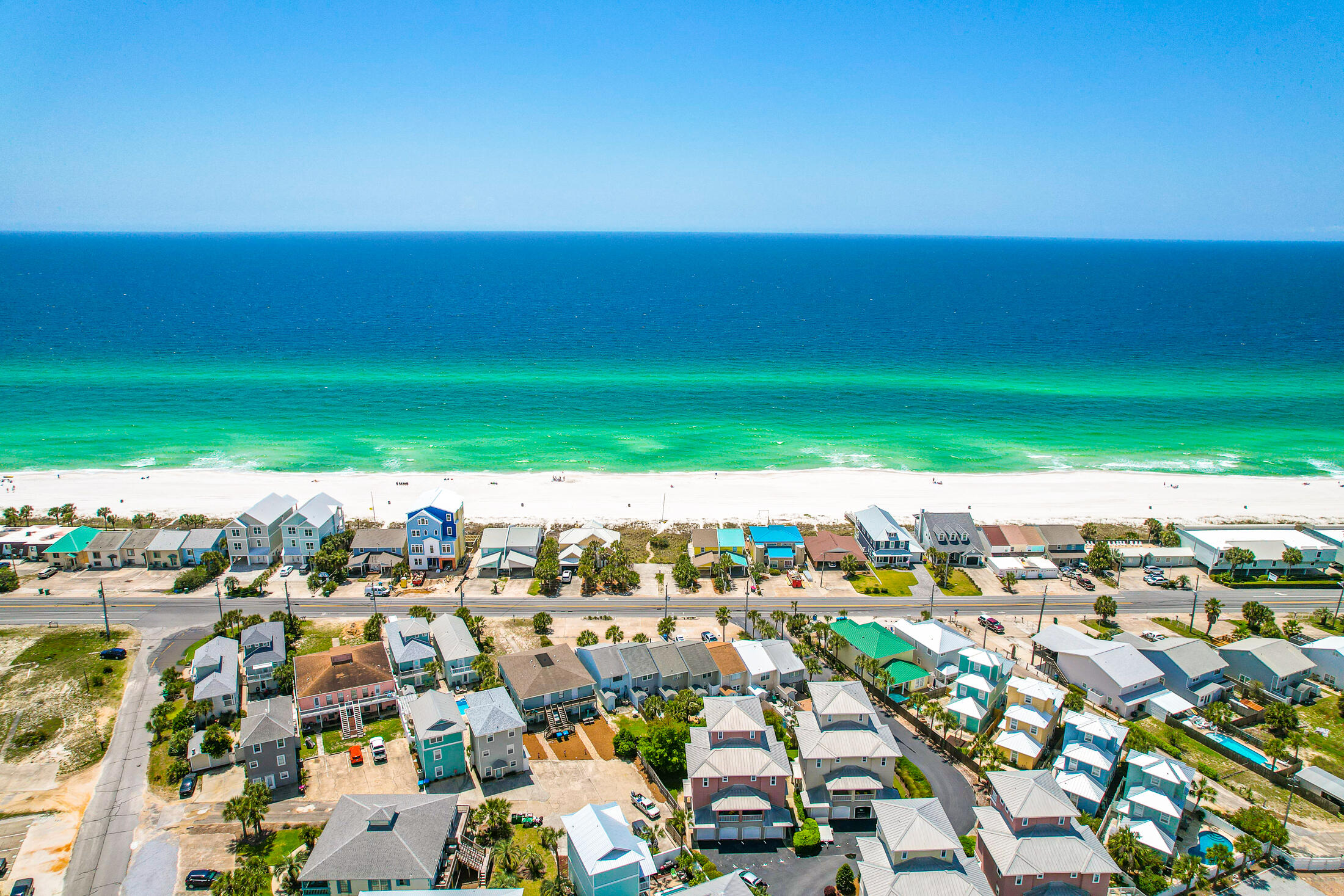 CASA DEL MAR - Residential