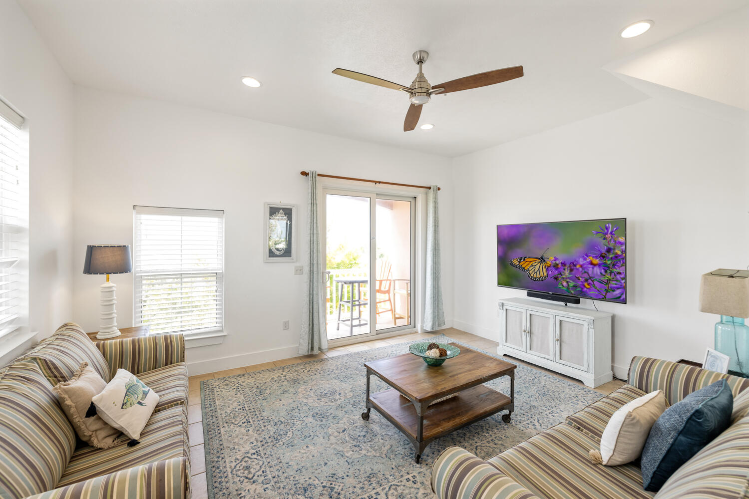 CASA DEL MAR - Residential