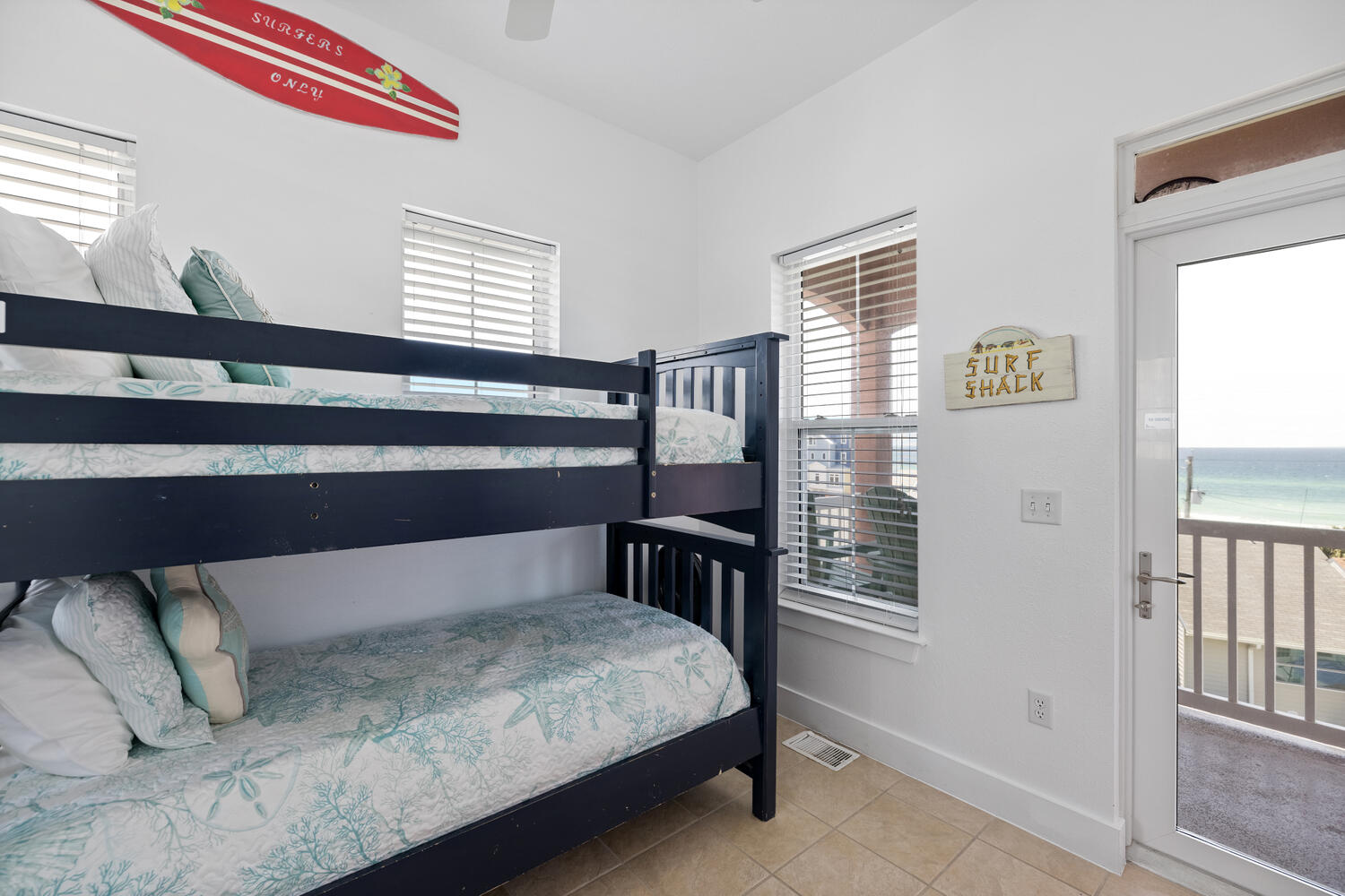 CASA DEL MAR - Residential